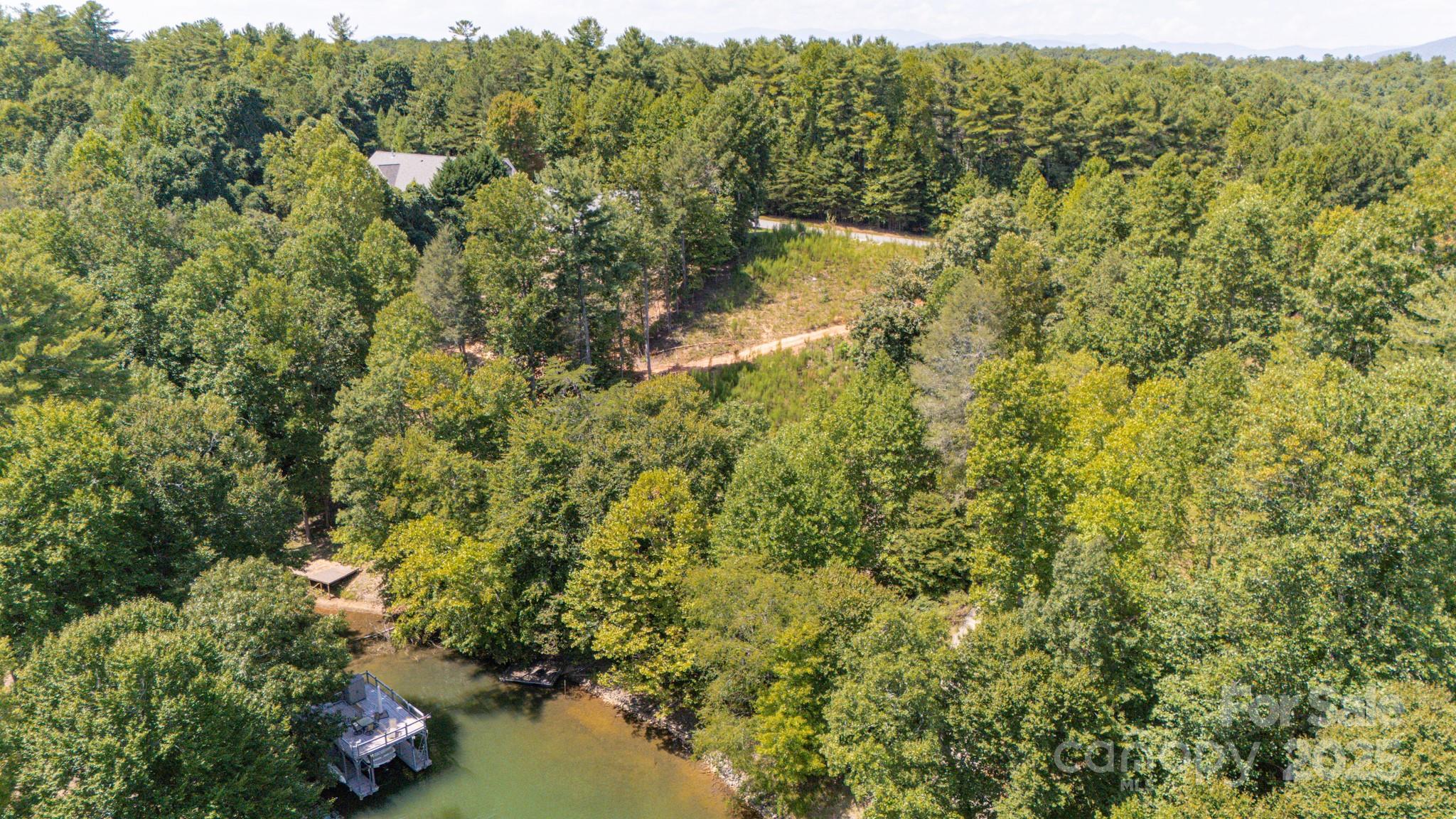 332 Waterglyn Way 27 Property Photo 16