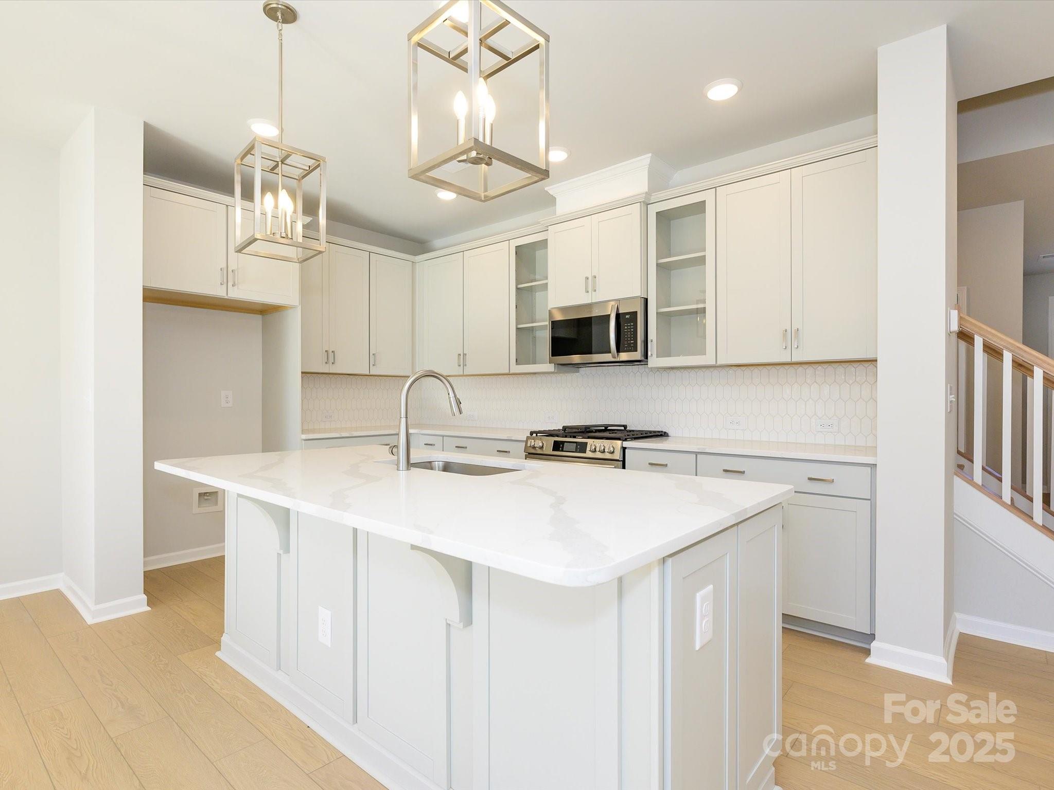 10513 Boudreaux Street Property Photo 7