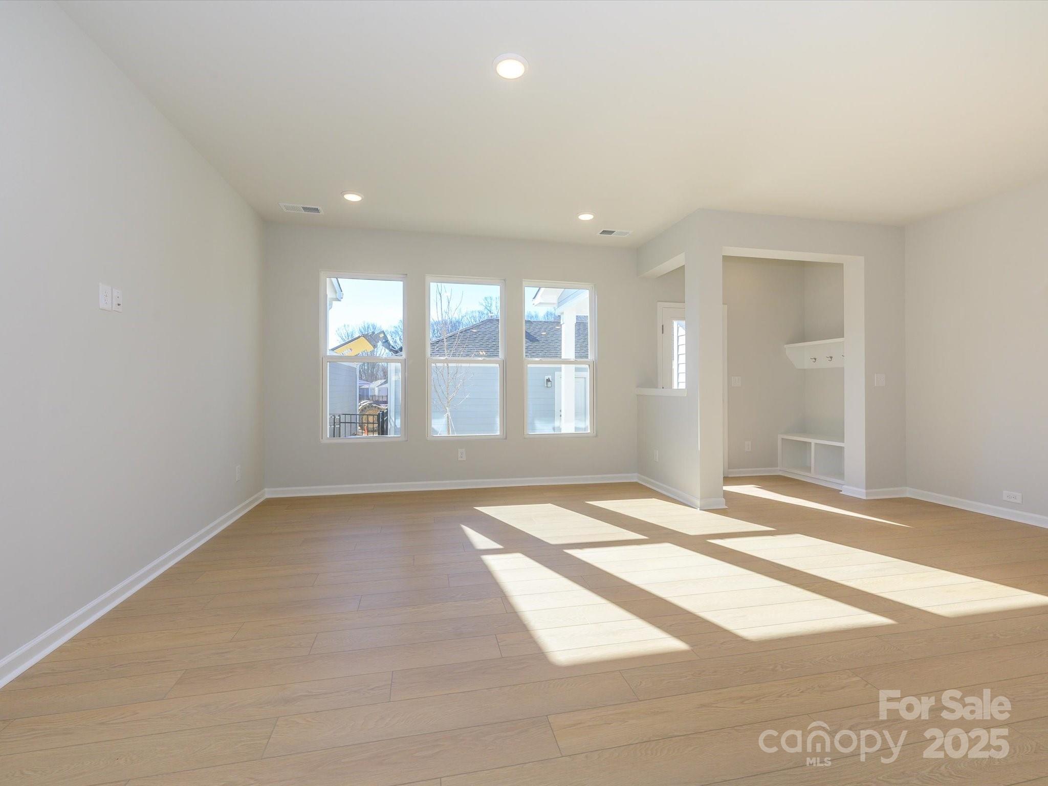 10513 Boudreaux Street Property Photo 14