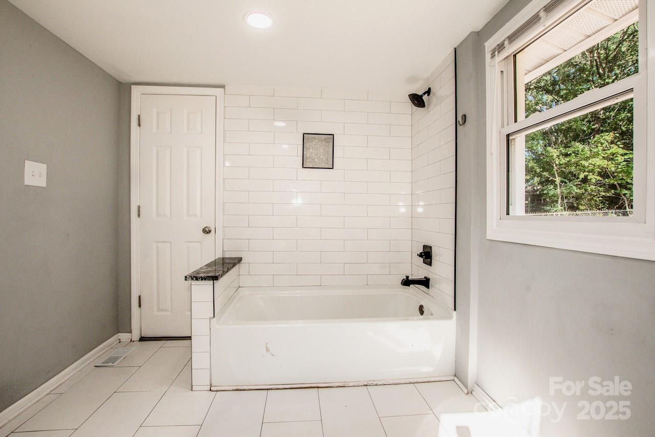 60 Hunter Bridge Road Property Photo 13