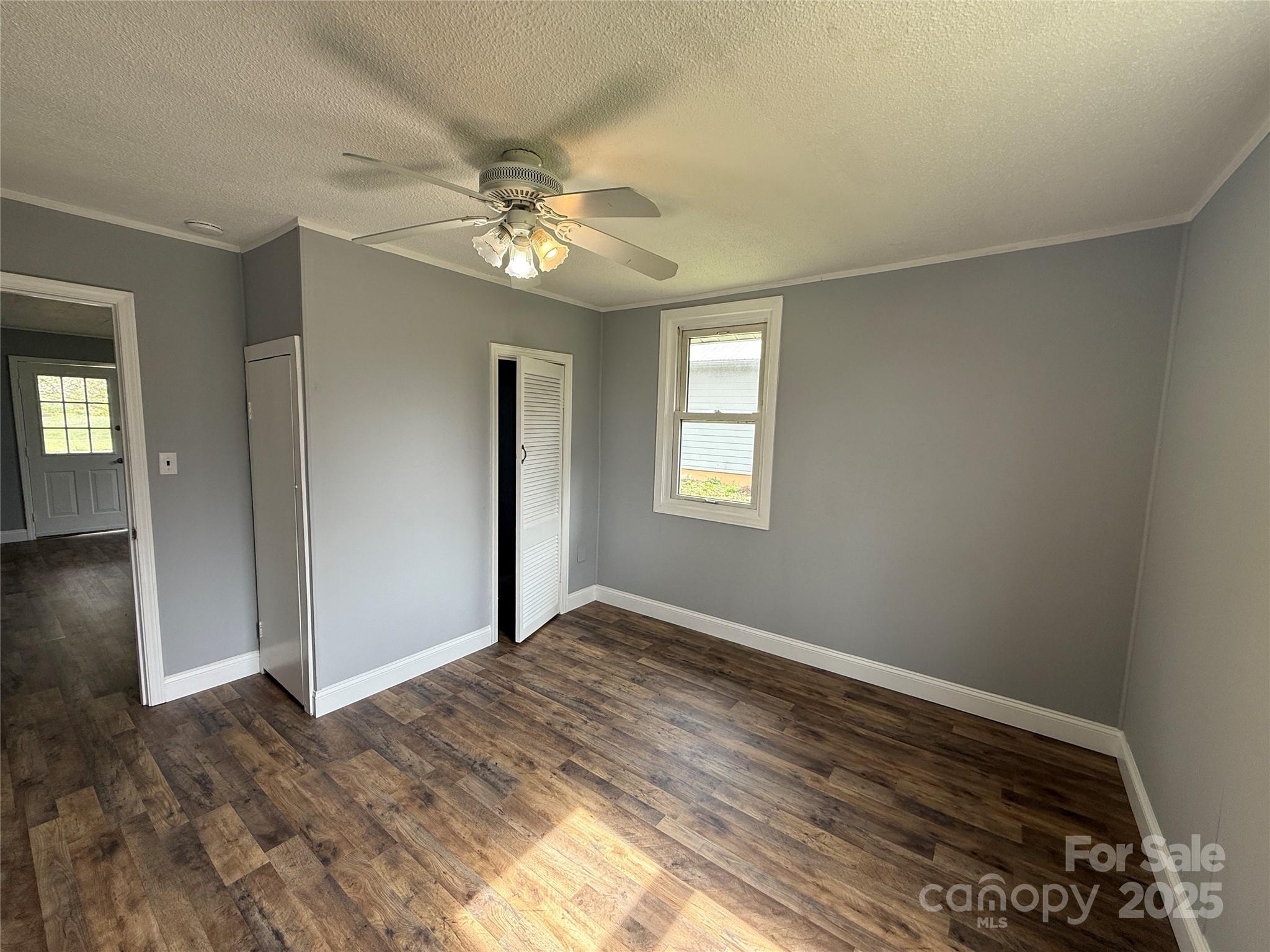 154 Burrell Avenue Property Photo 19