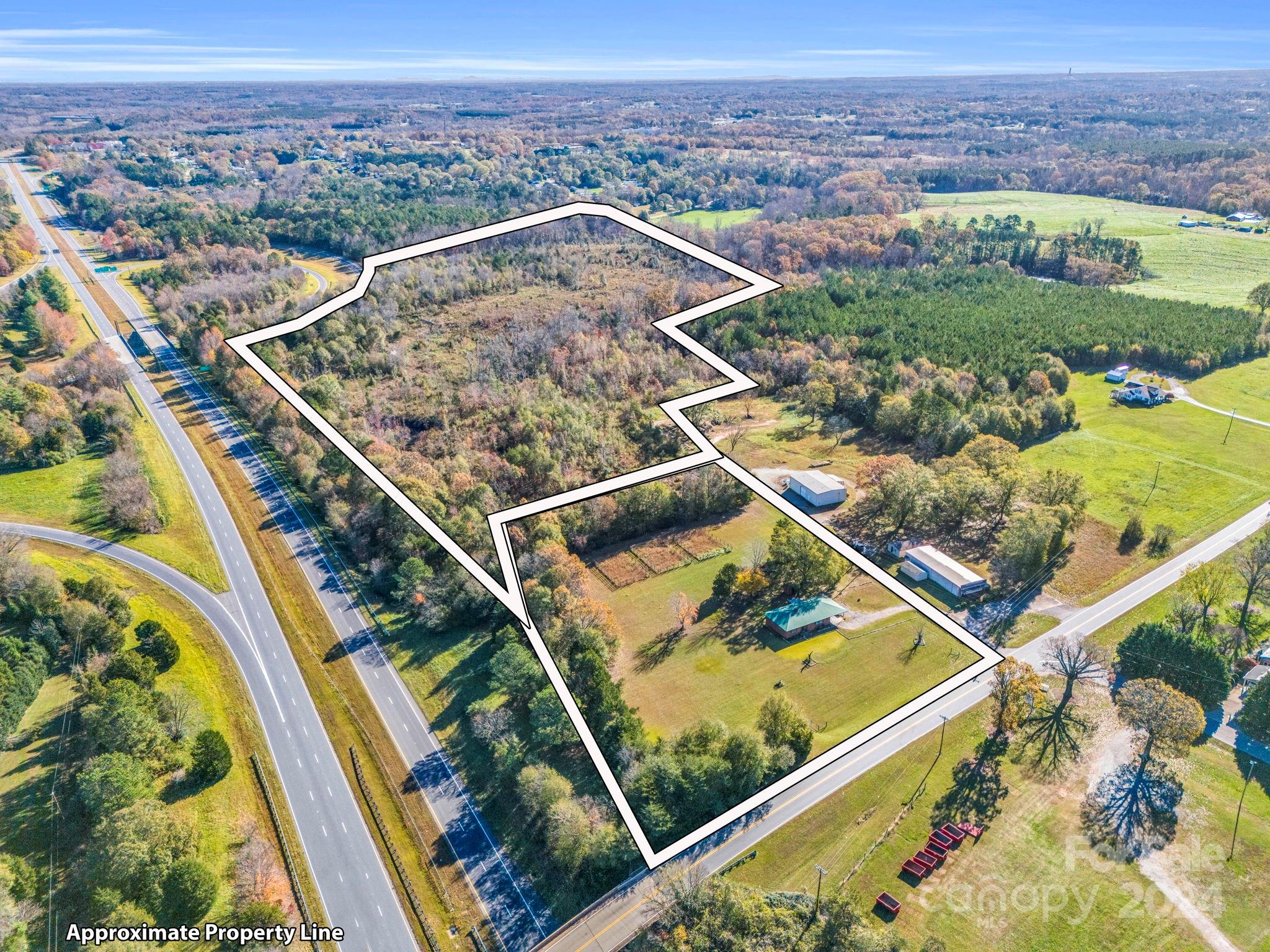 301 Doggett Road Property Photo 18
