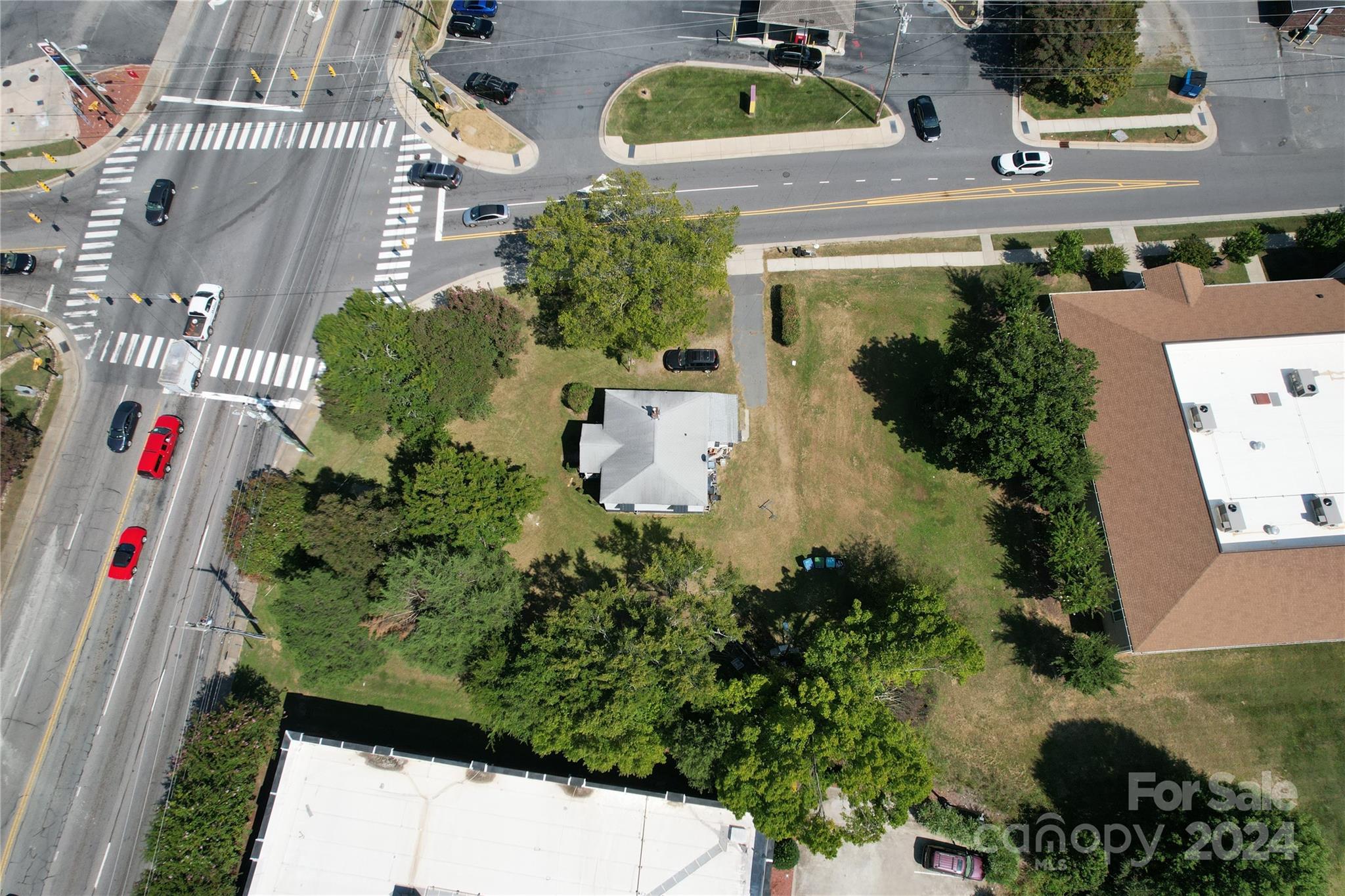 110 Sims Parkway Property Photo 9