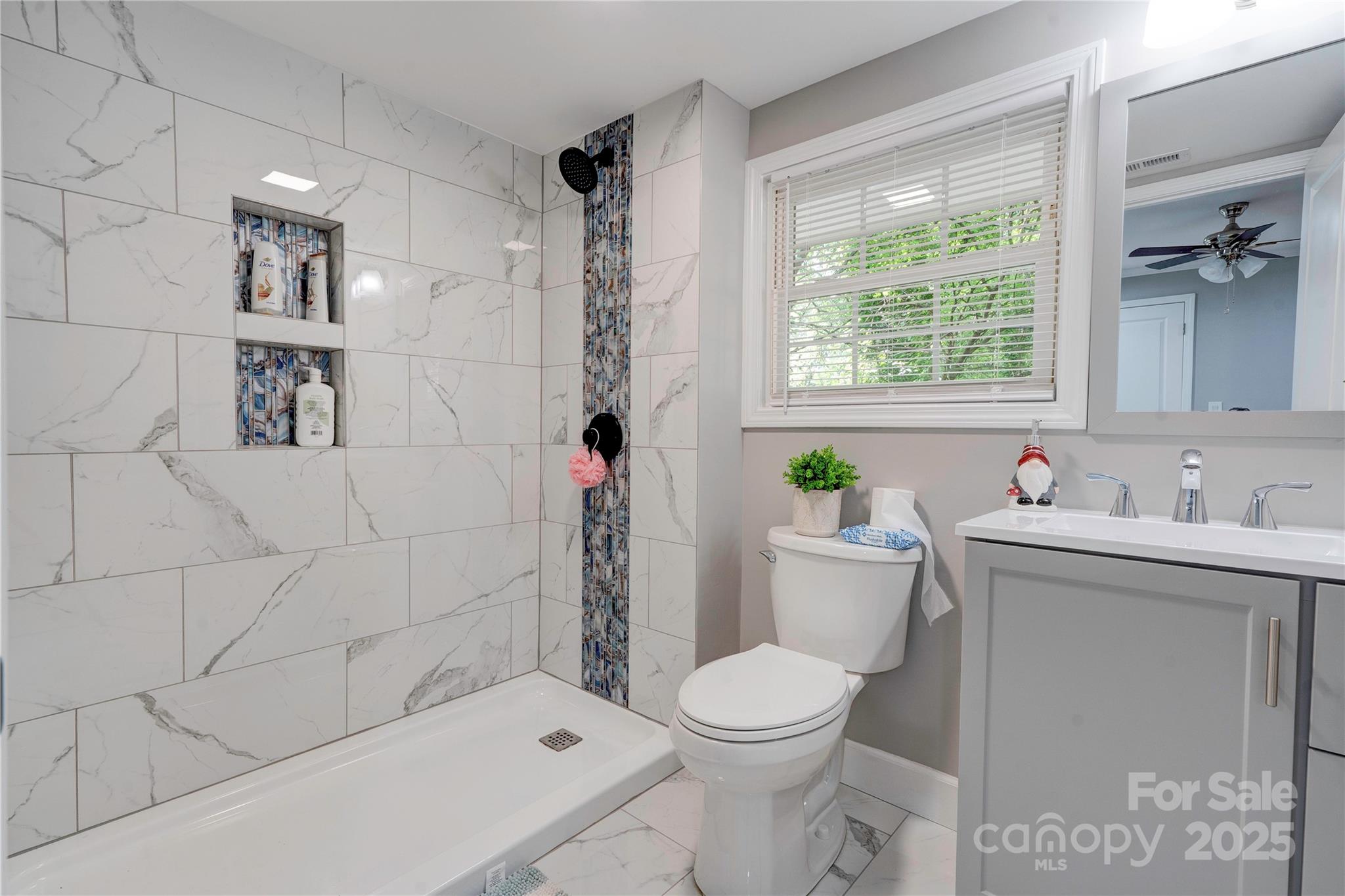 607 Ligon Street Property Photo 18