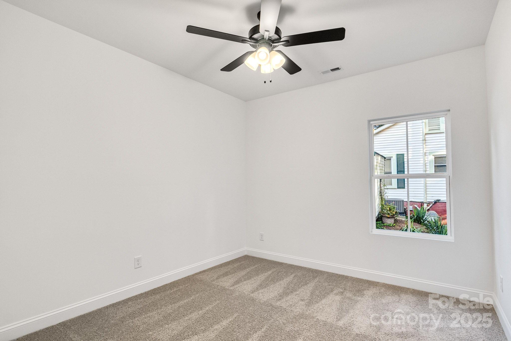 354 Moore Avenue Property Photo 6