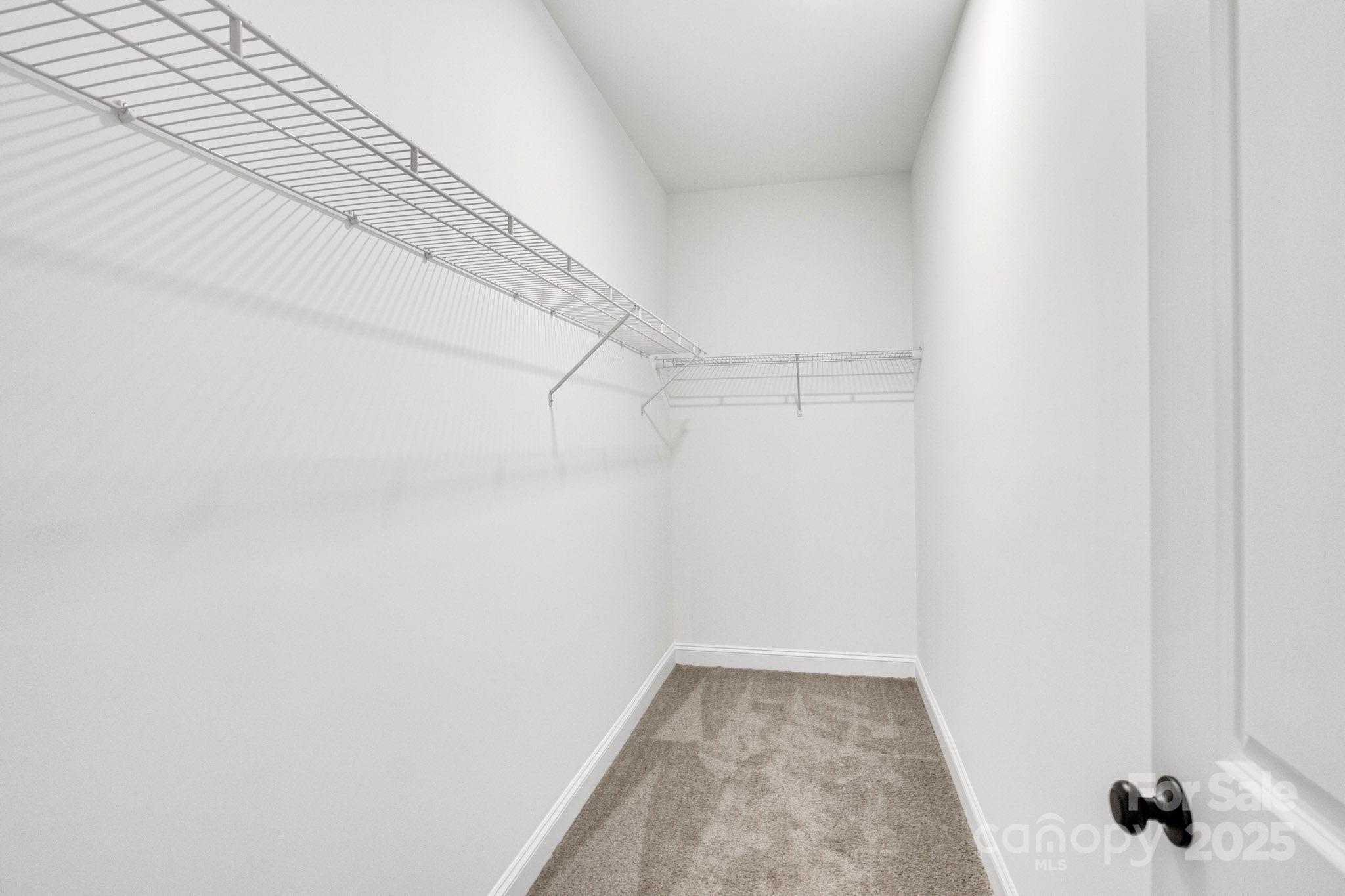 354 Moore Avenue Property Photo 11