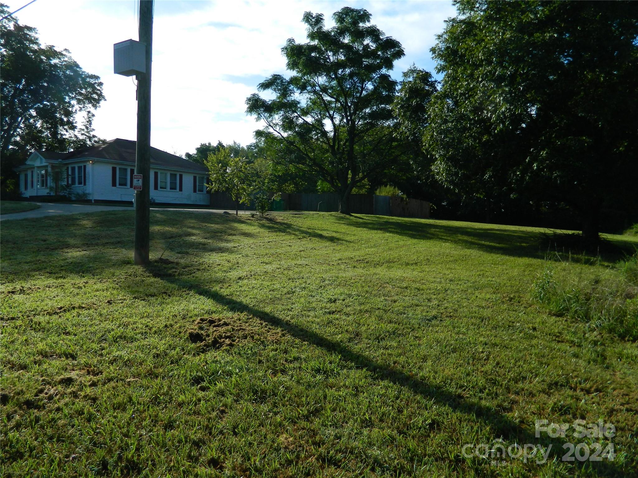 520 Lawrence Gray Road Property Photo 7