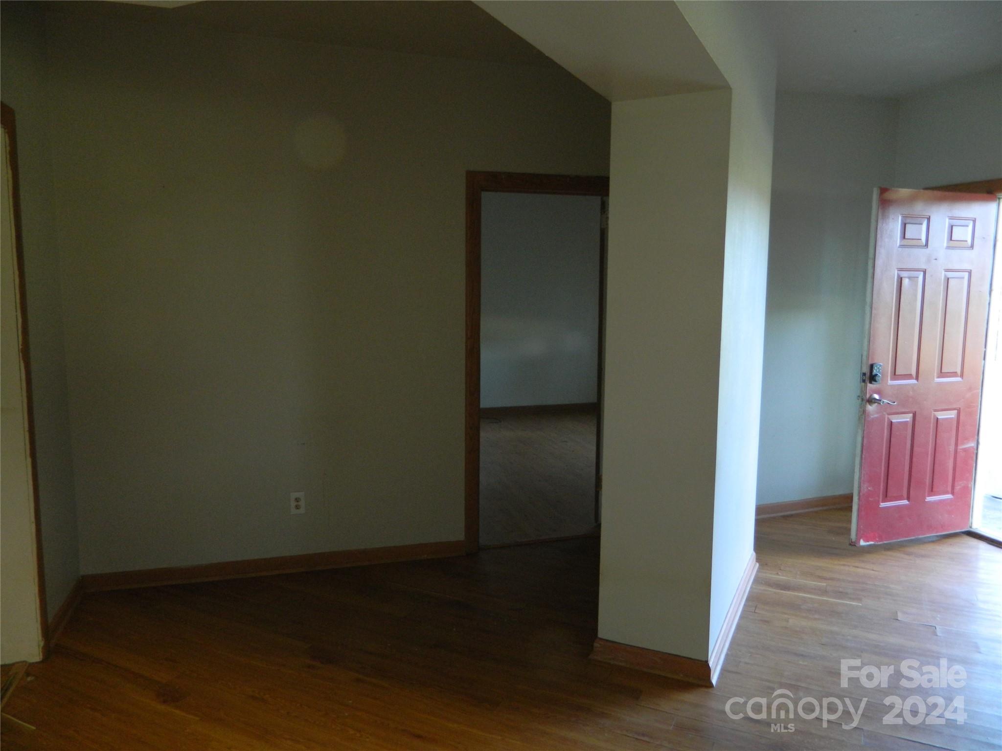 520 Lawrence Gray Road Property Photo 12