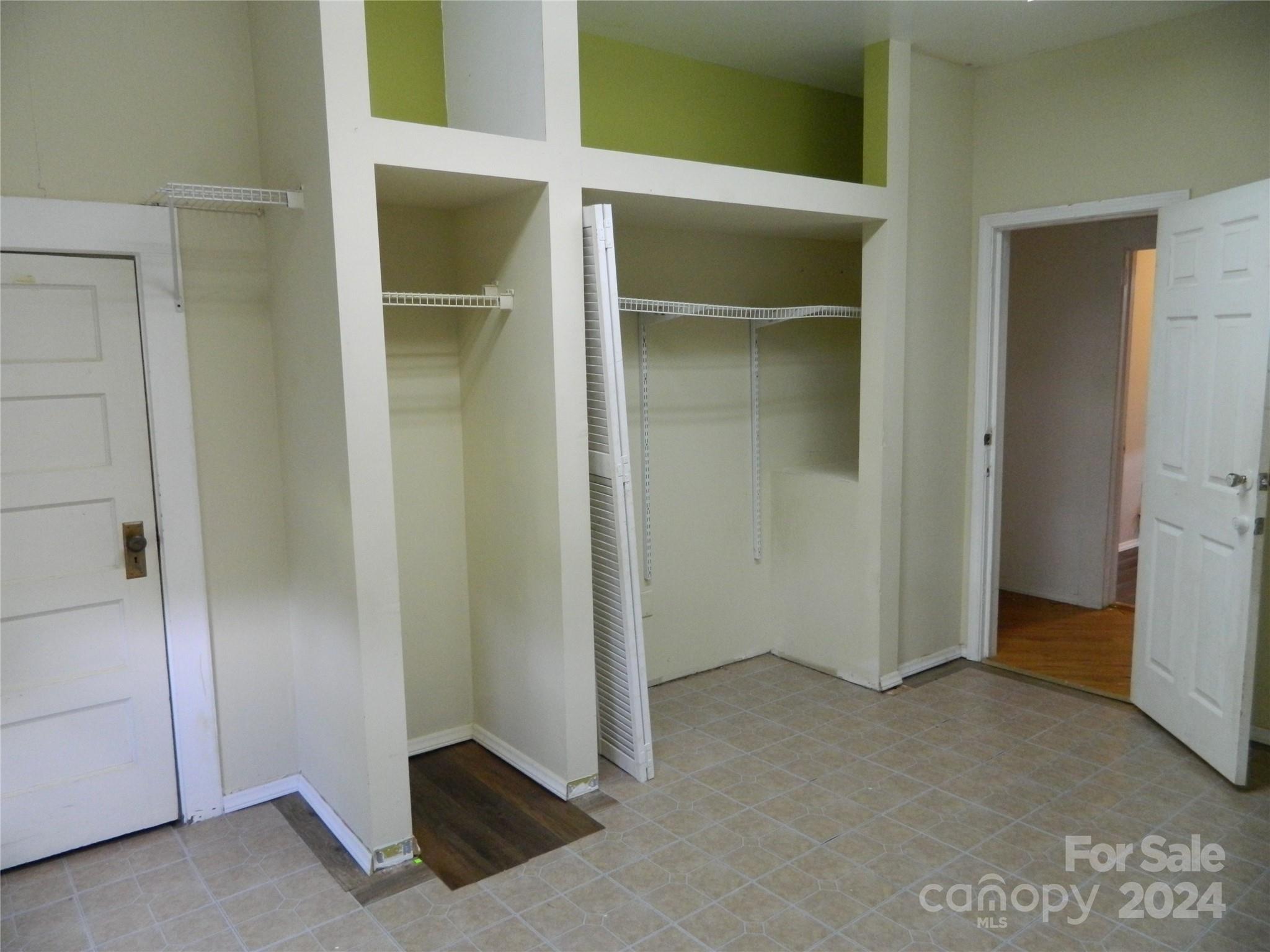 520 Lawrence Gray Road Property Photo 17