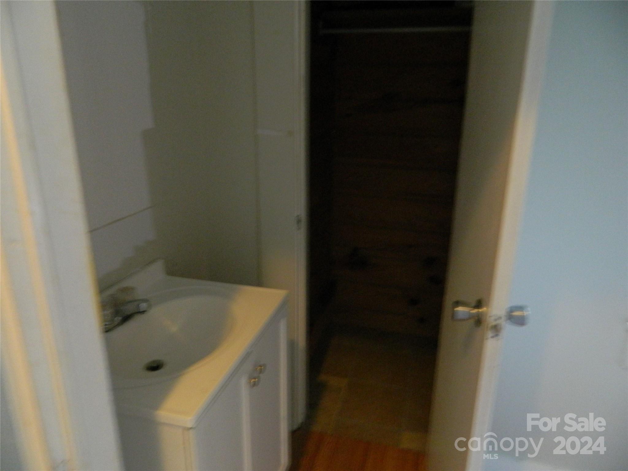 520 Lawrence Gray Road Property Photo 22