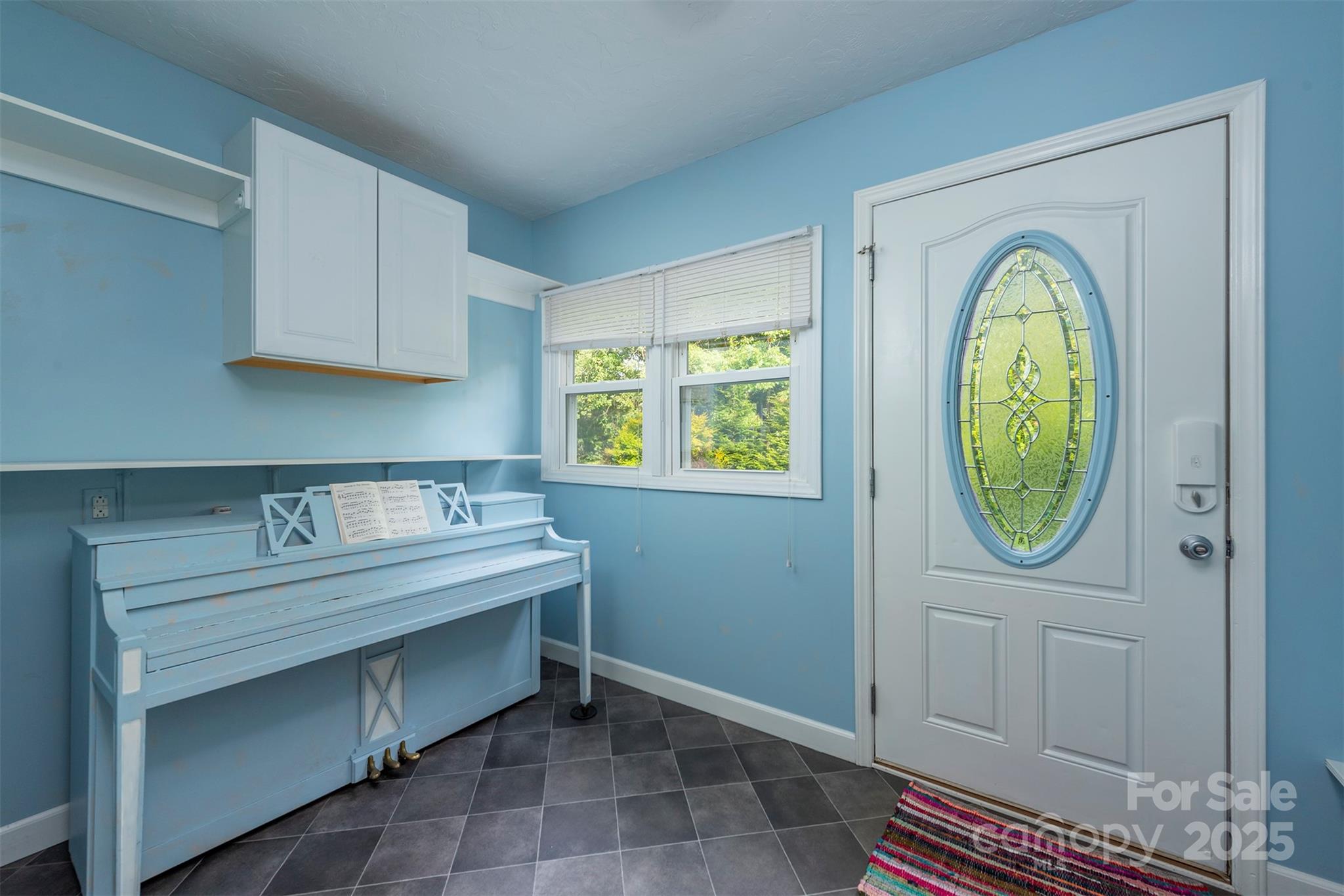 25 Glenview Place Property Photo 3