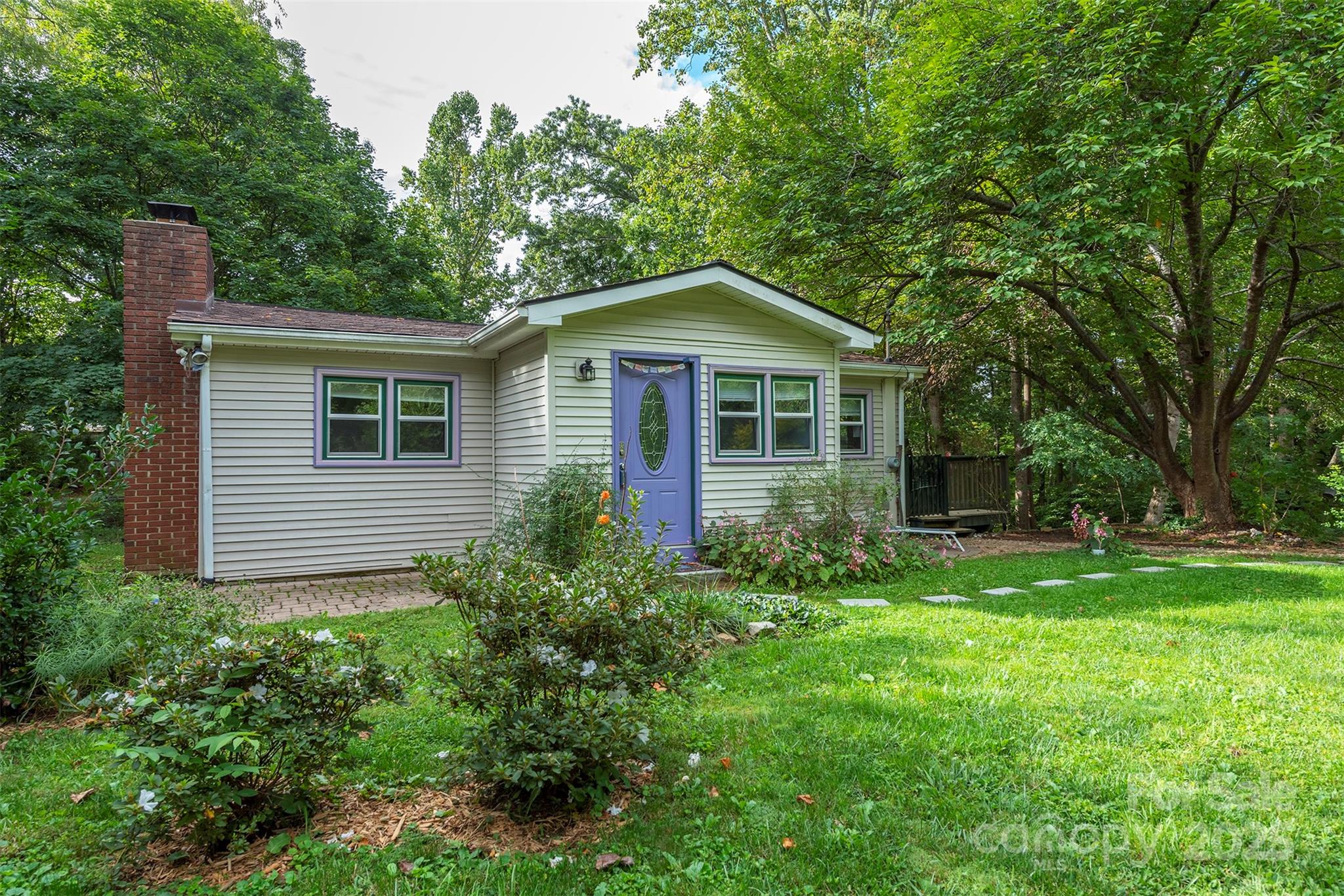 25 Glenview Place Property Photo 36