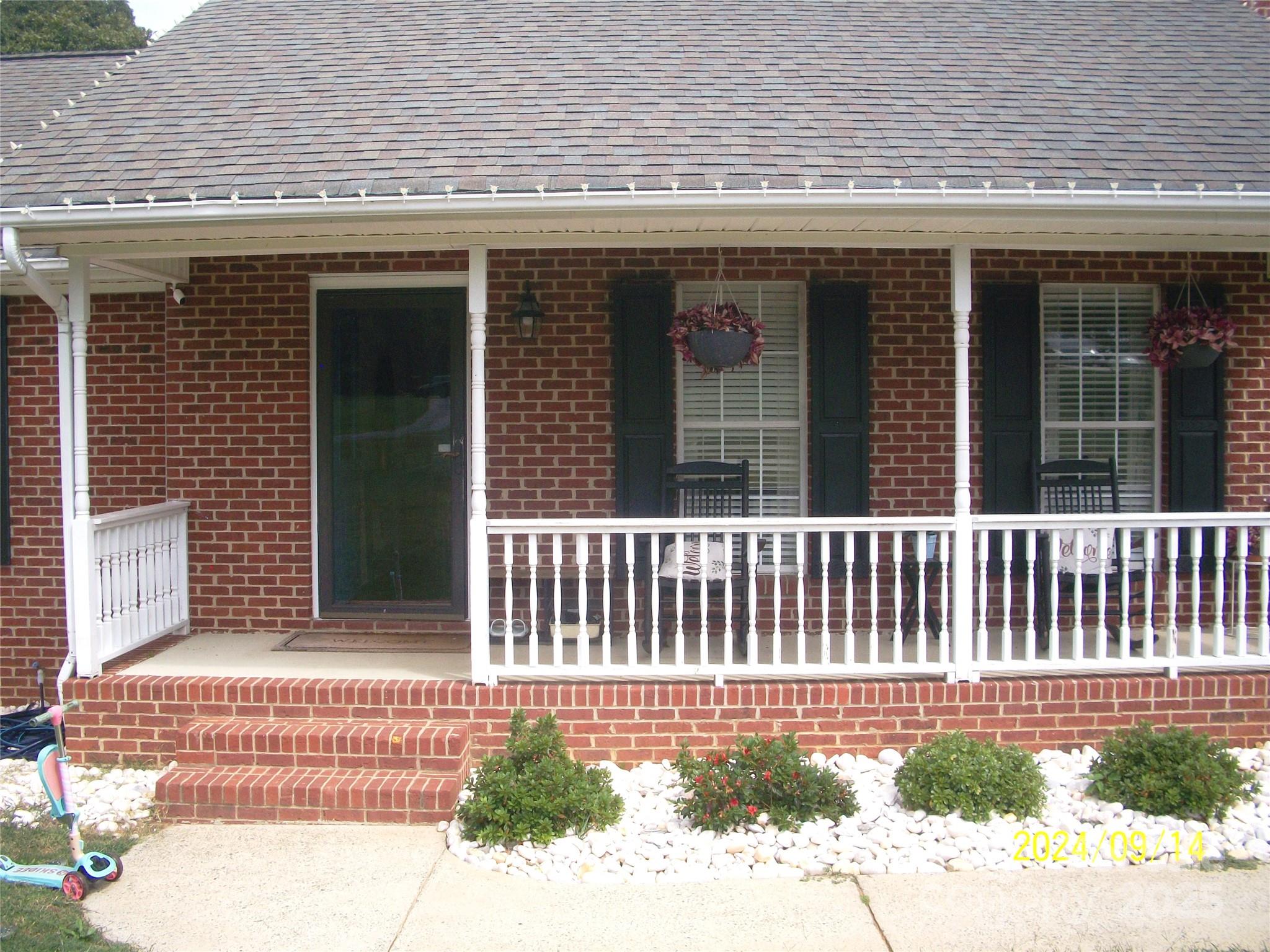 3905 Autumn Wood Drive 28 Property Photo 3