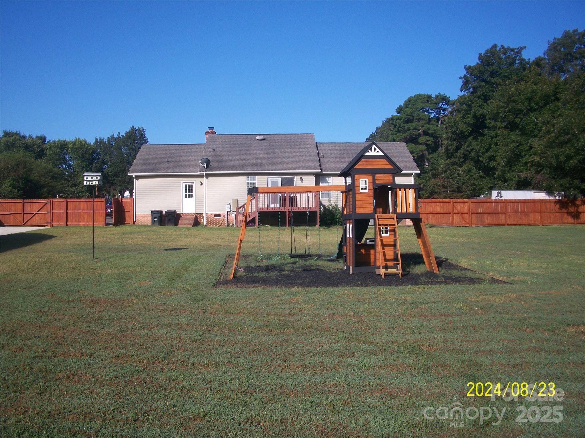 3905 Autumn Wood Drive 28 Property Photo 29