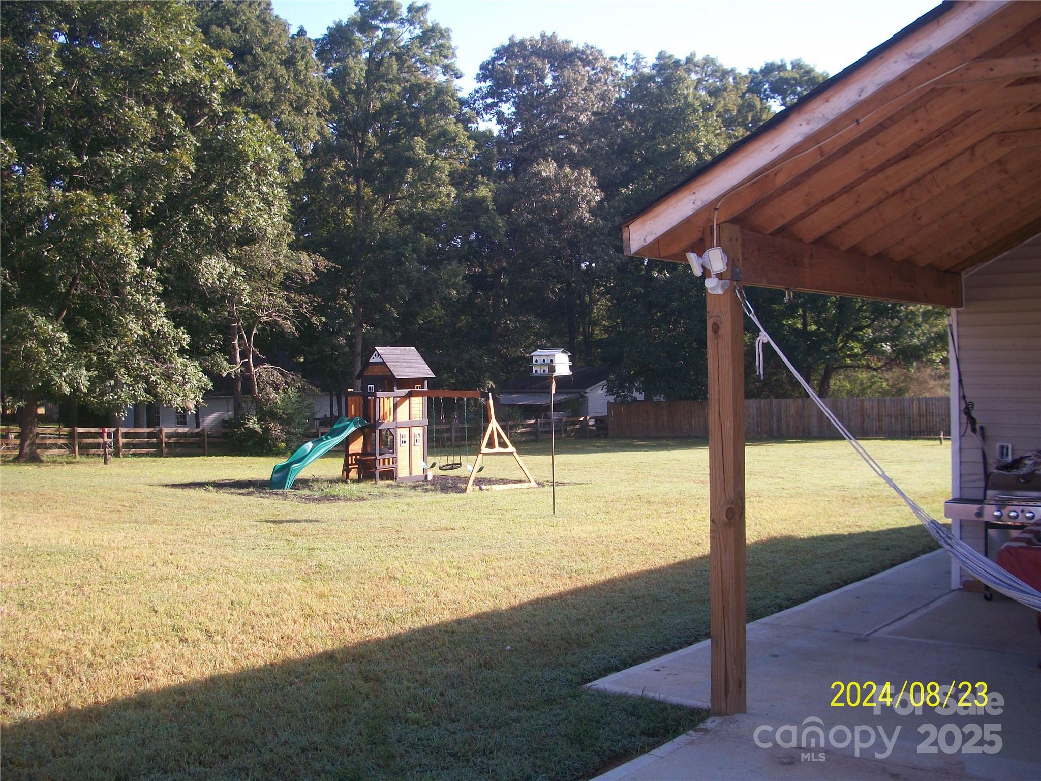 3905 Autumn Wood Drive 28 Property Photo 32