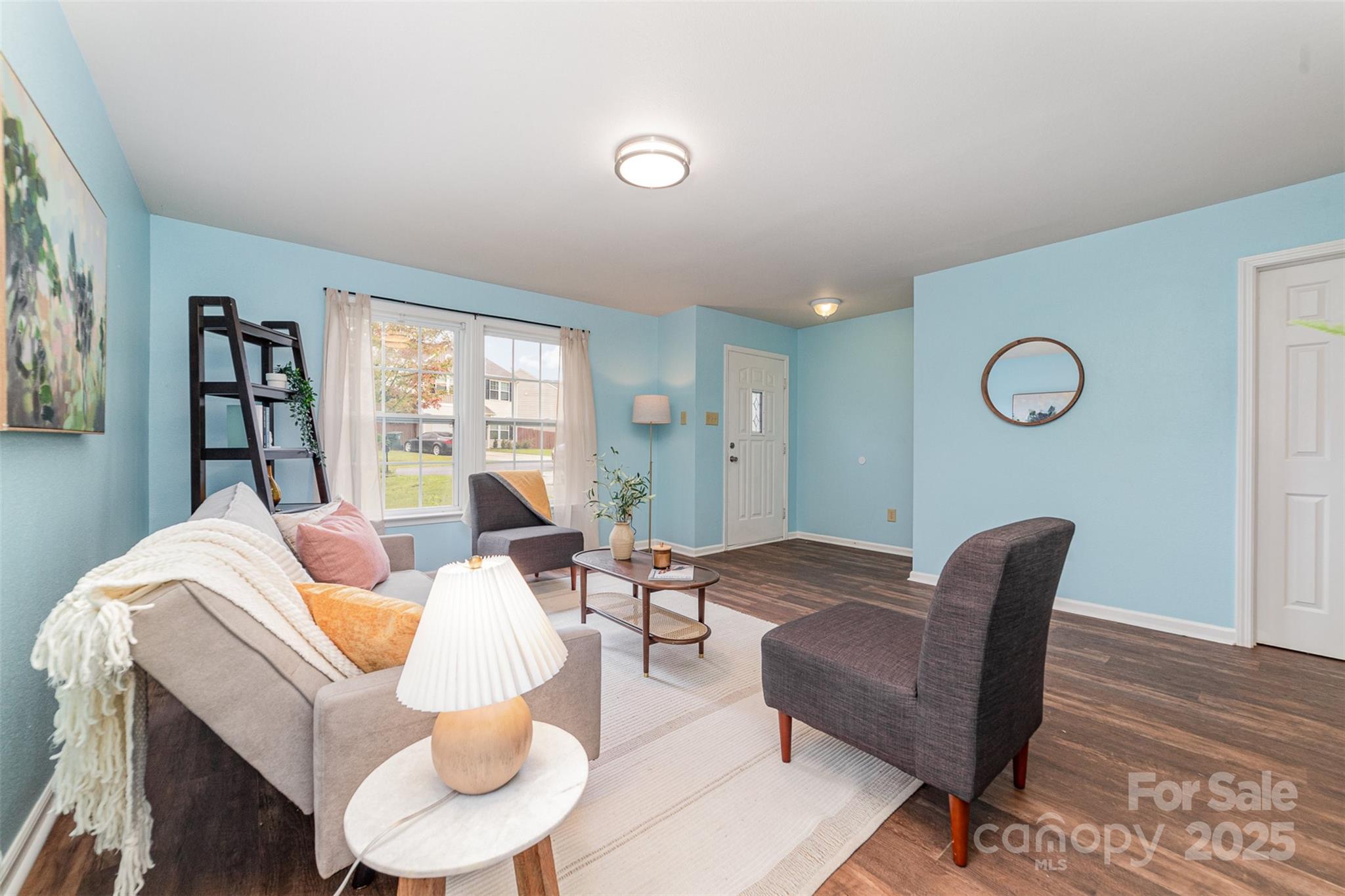672 Carybrook Court Property Photo 7