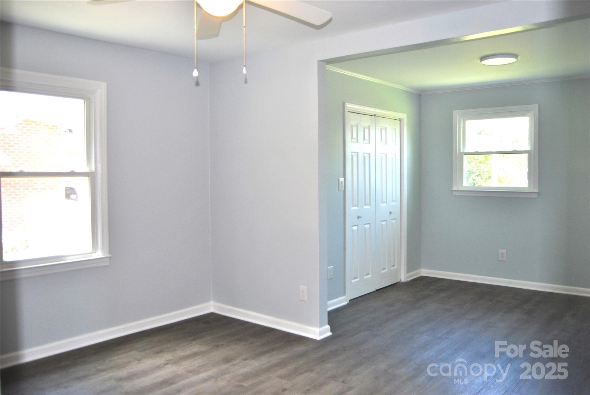 500 Doffin Lane Property Photo 13