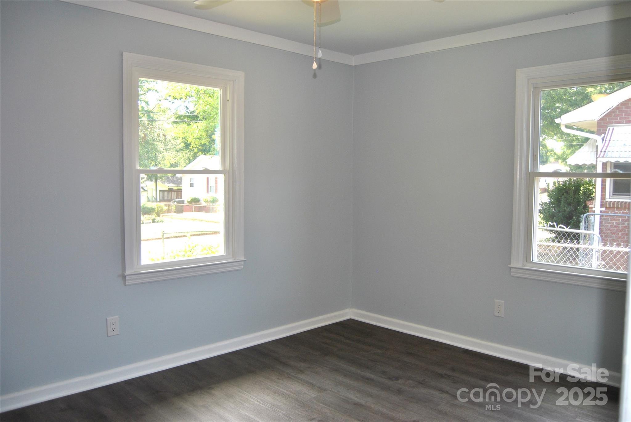 500 Doffin Lane Property Photo 18