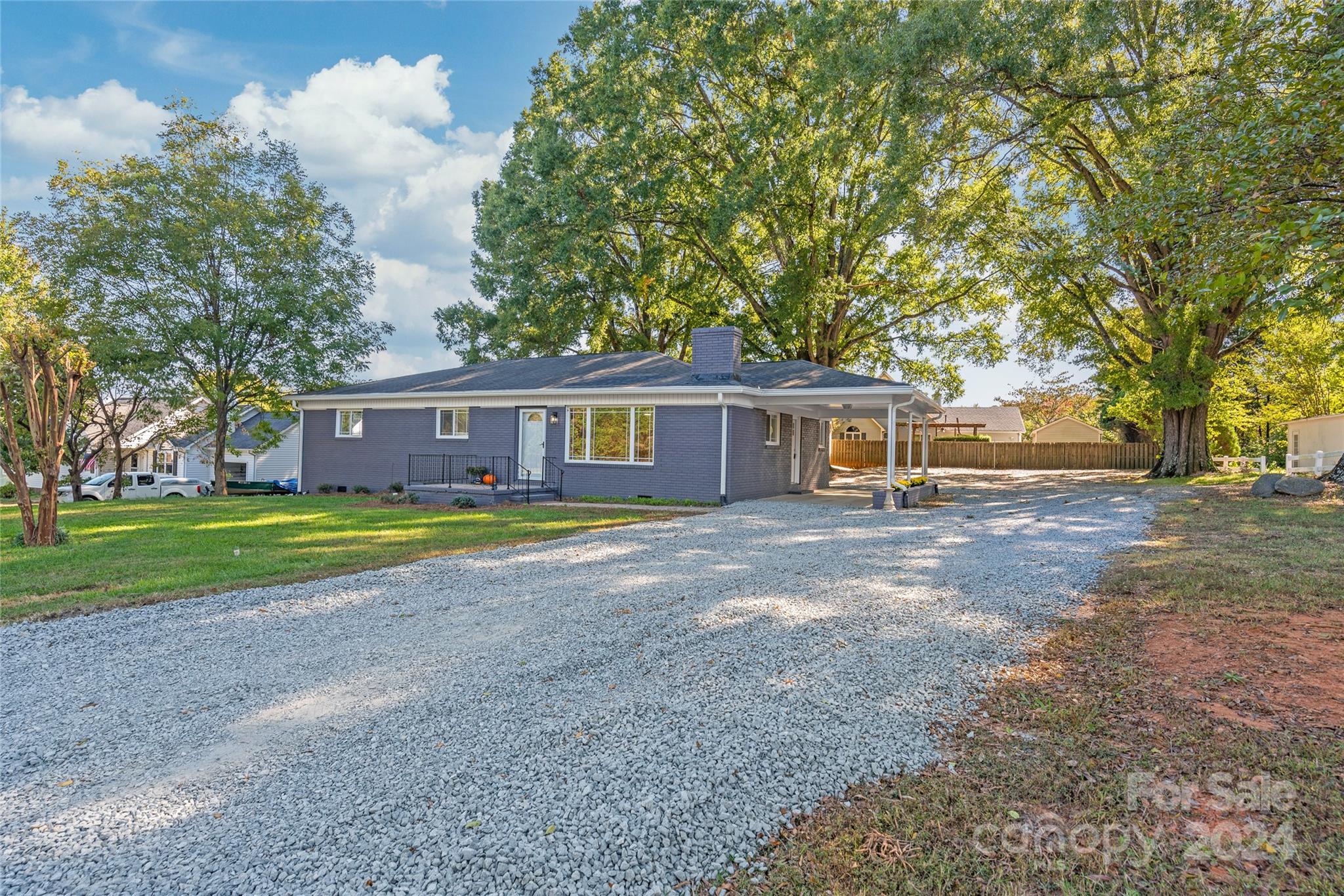 335 Davidson Highway Property Photo 3