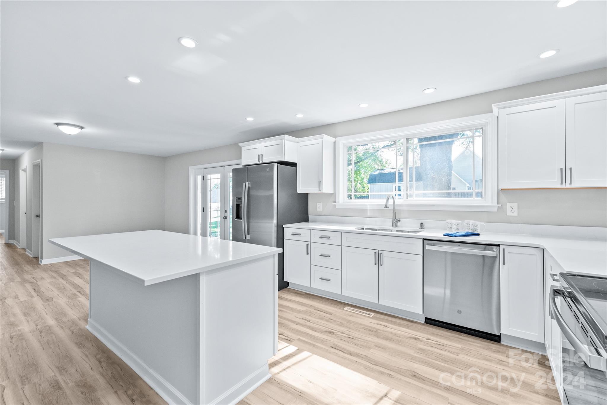 335 Davidson Highway Property Photo 14