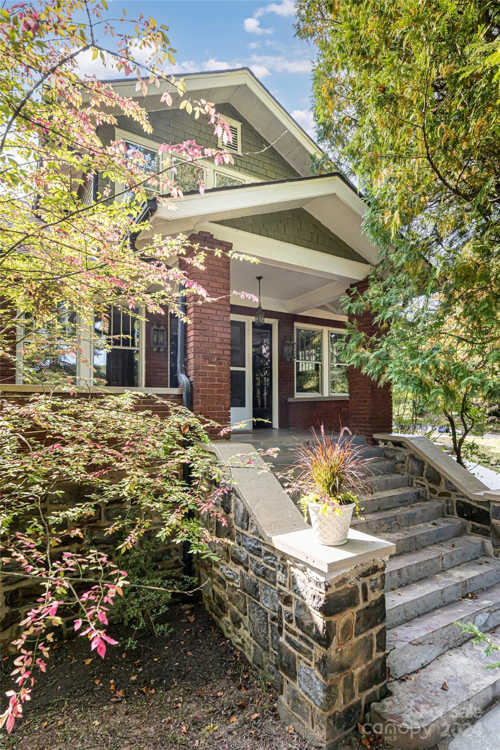 56 Sherwood Road Property Photo 3