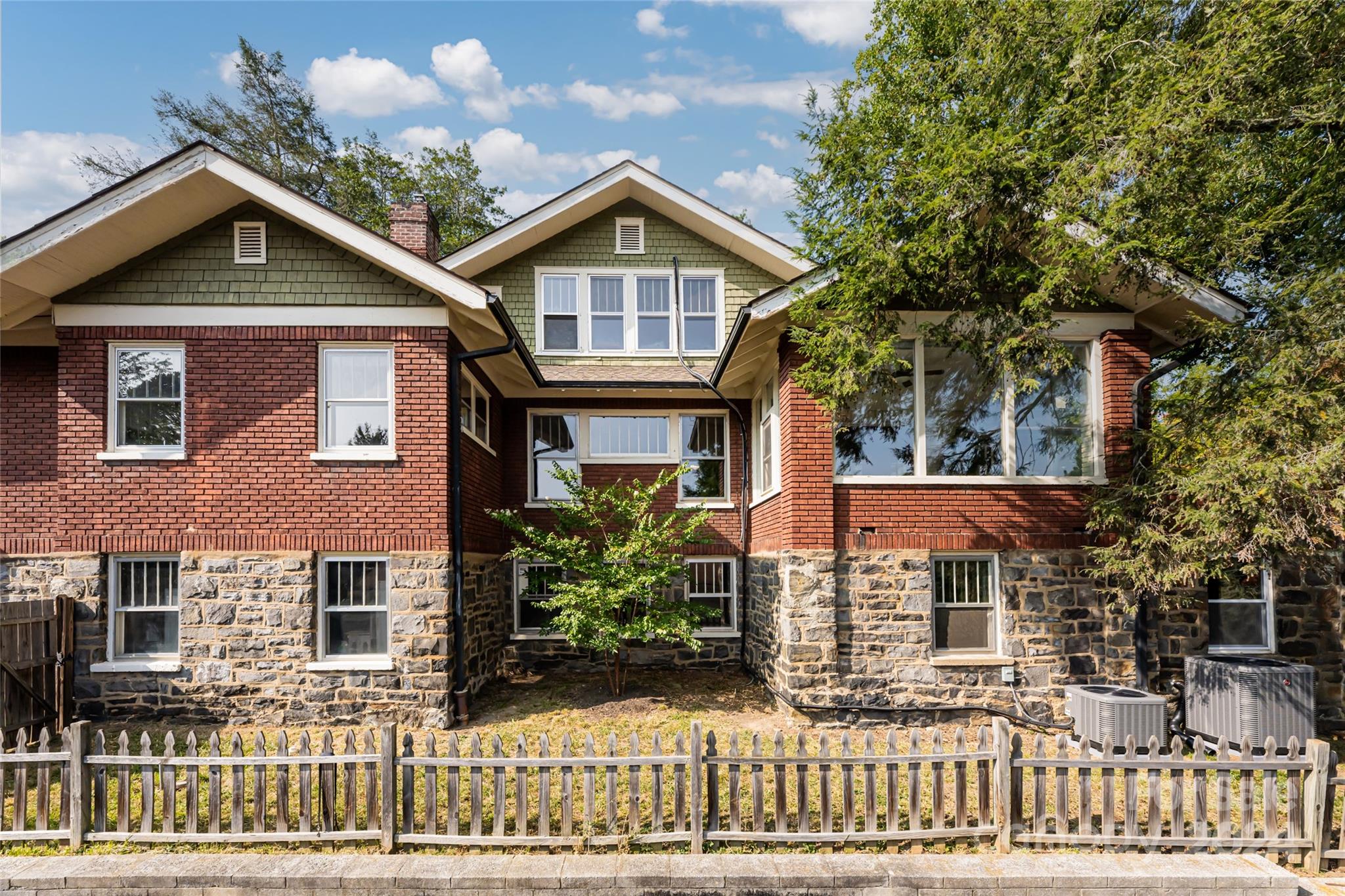 56 Sherwood Road Property Photo 42