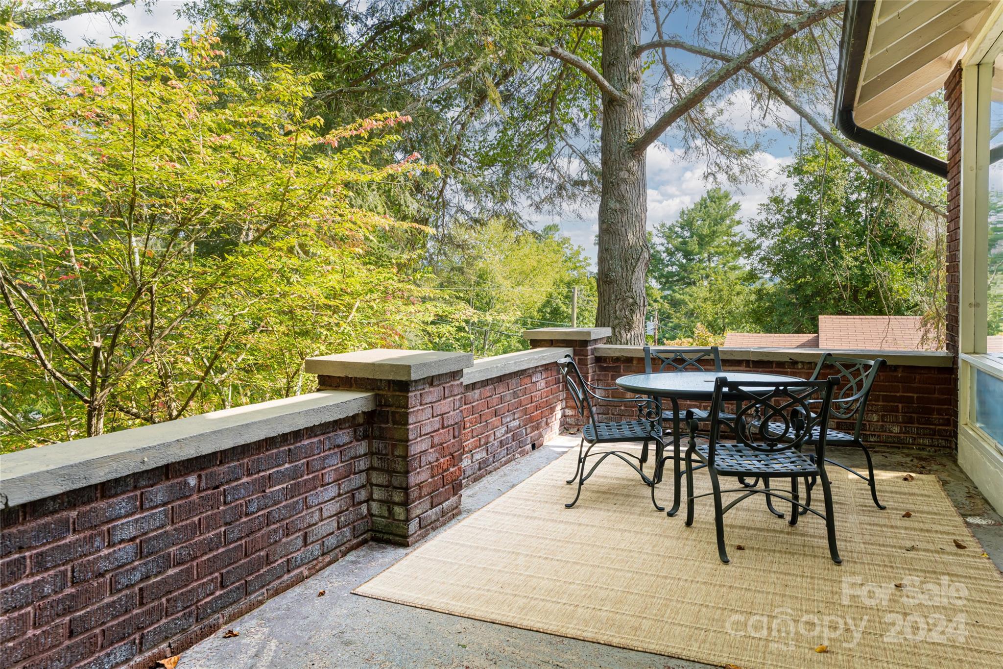 56 Sherwood Road Property Photo 46