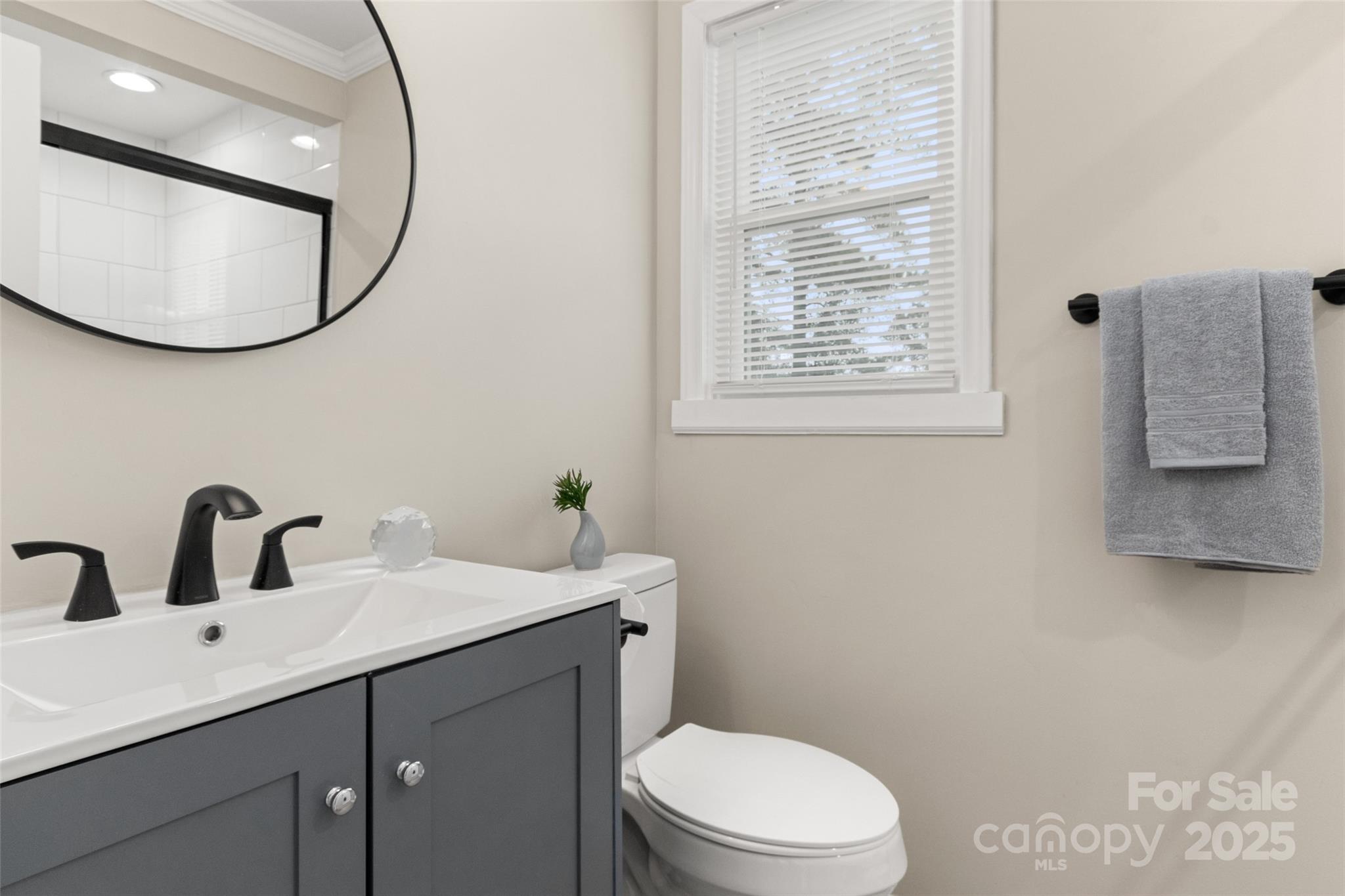 2178 Eastview Road Property Photo 19