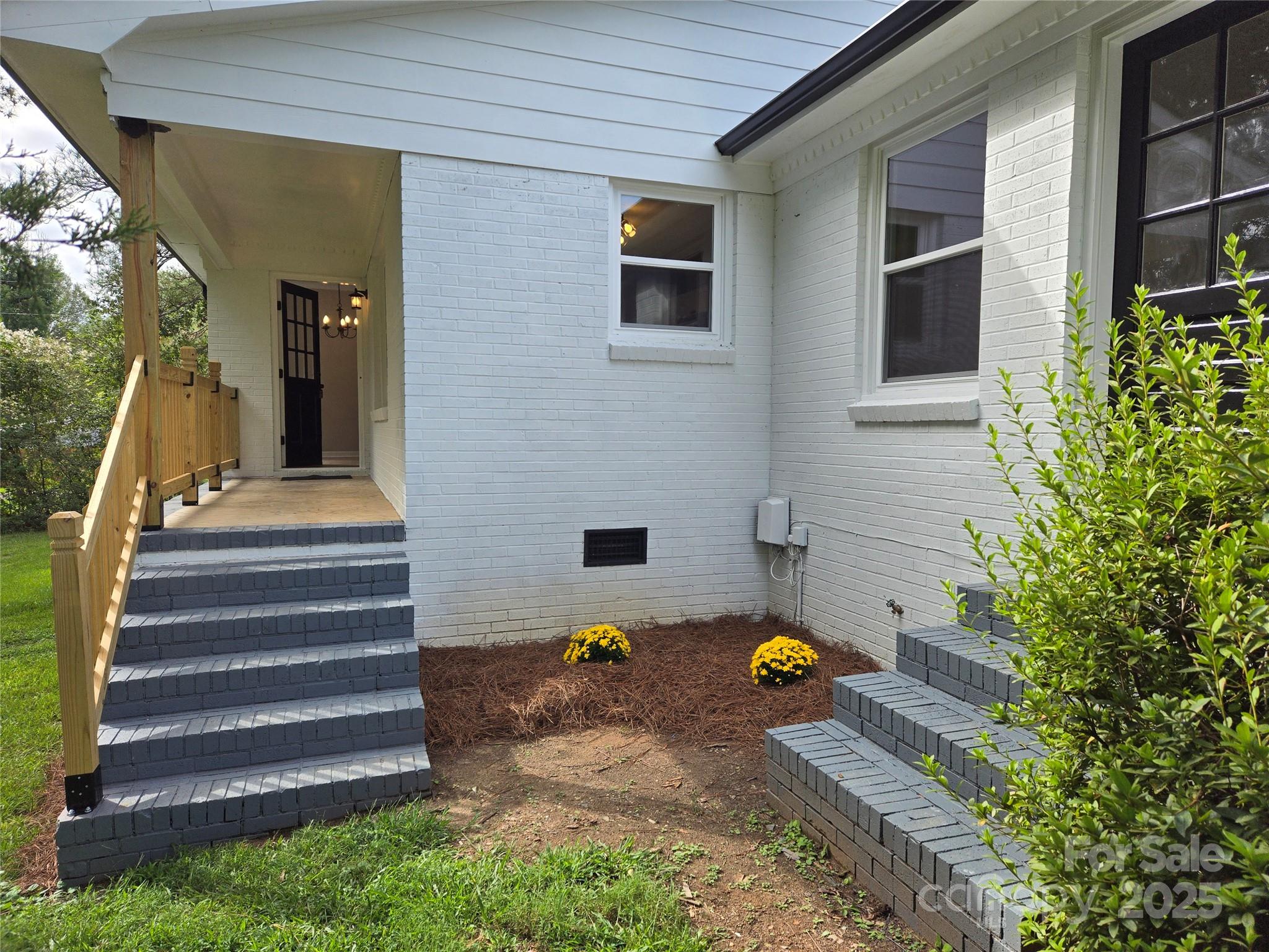 2178 Eastview Road Property Photo 27