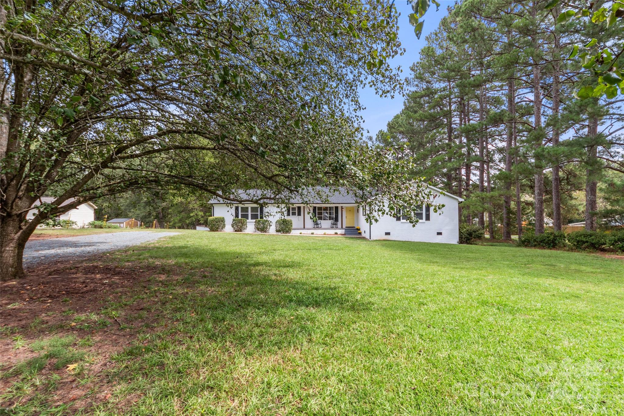 2178 Eastview Road Property Photo 30