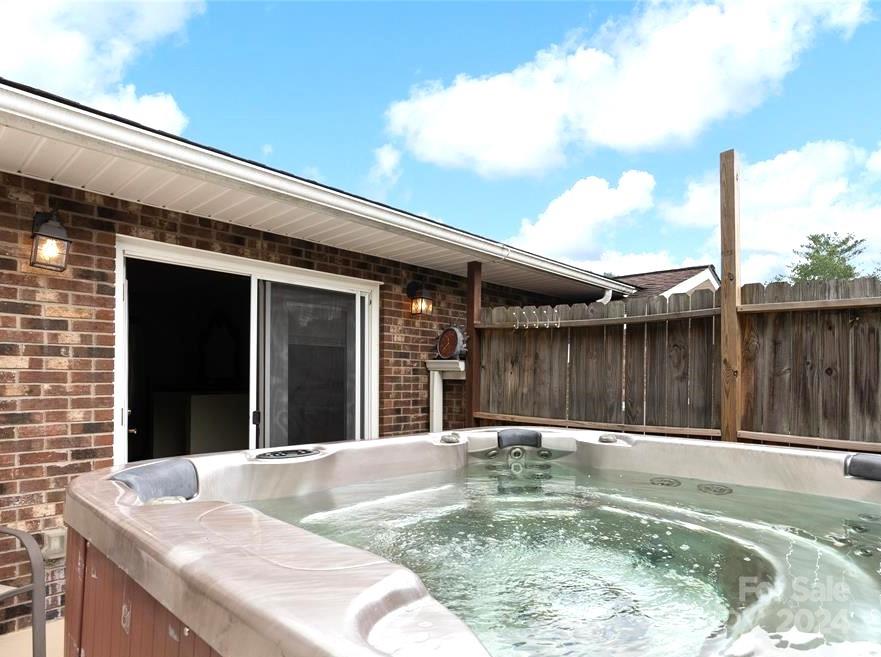 121 Auburn Park Drive Property Photo 30