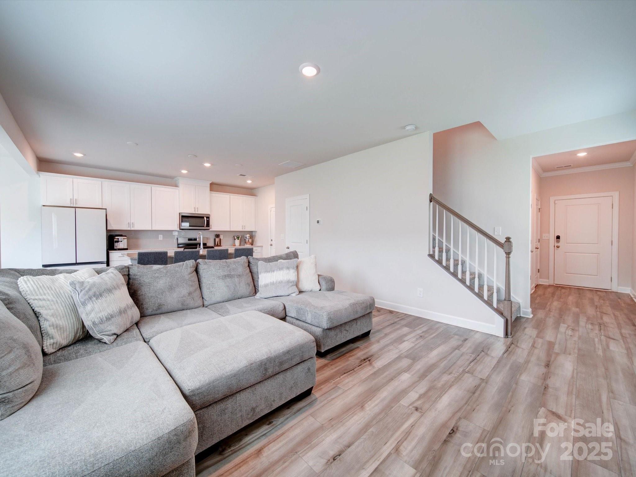 102 Guardian Gate Drive Property Photo 10