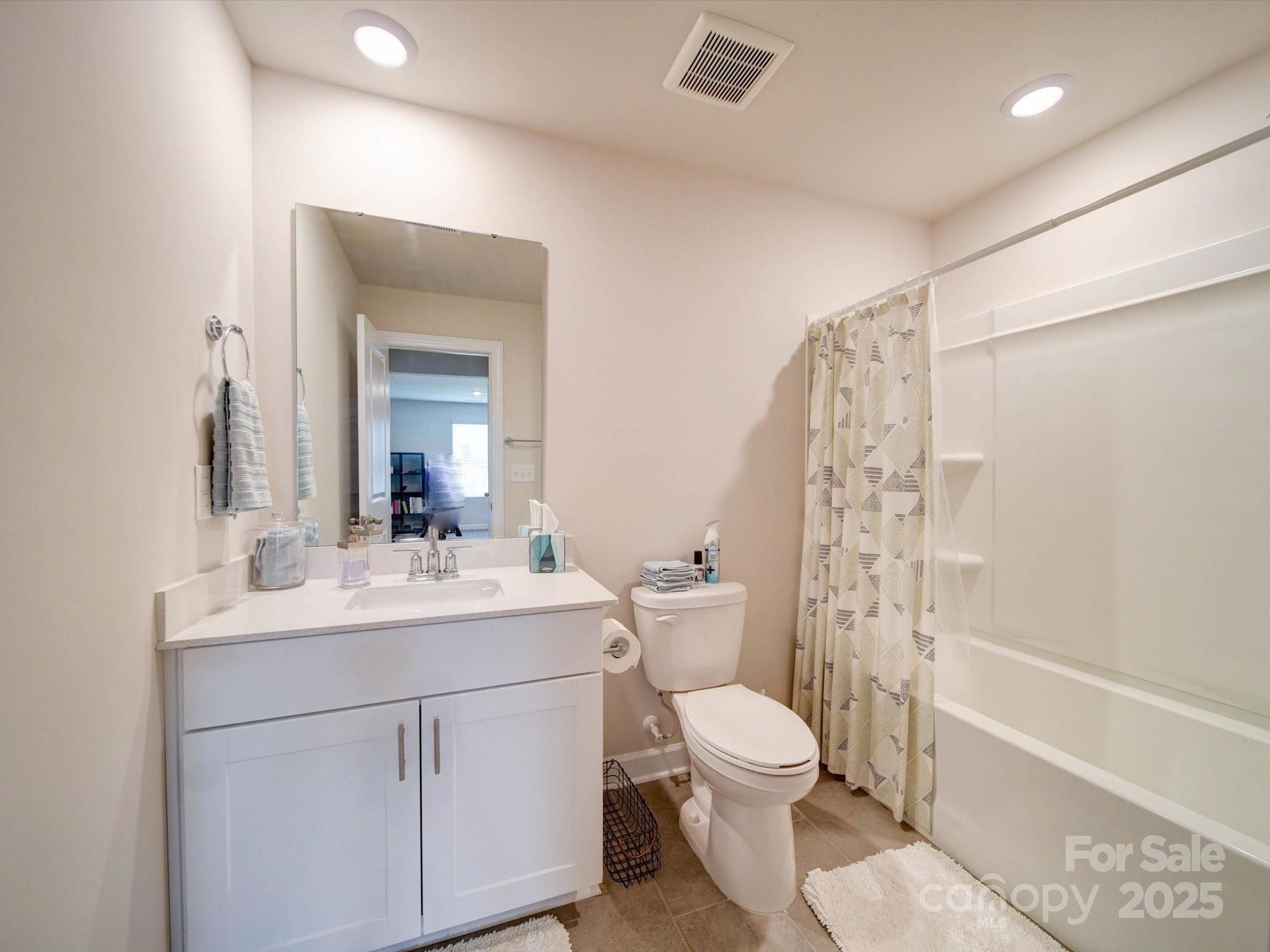 102 Guardian Gate Drive Property Photo 20