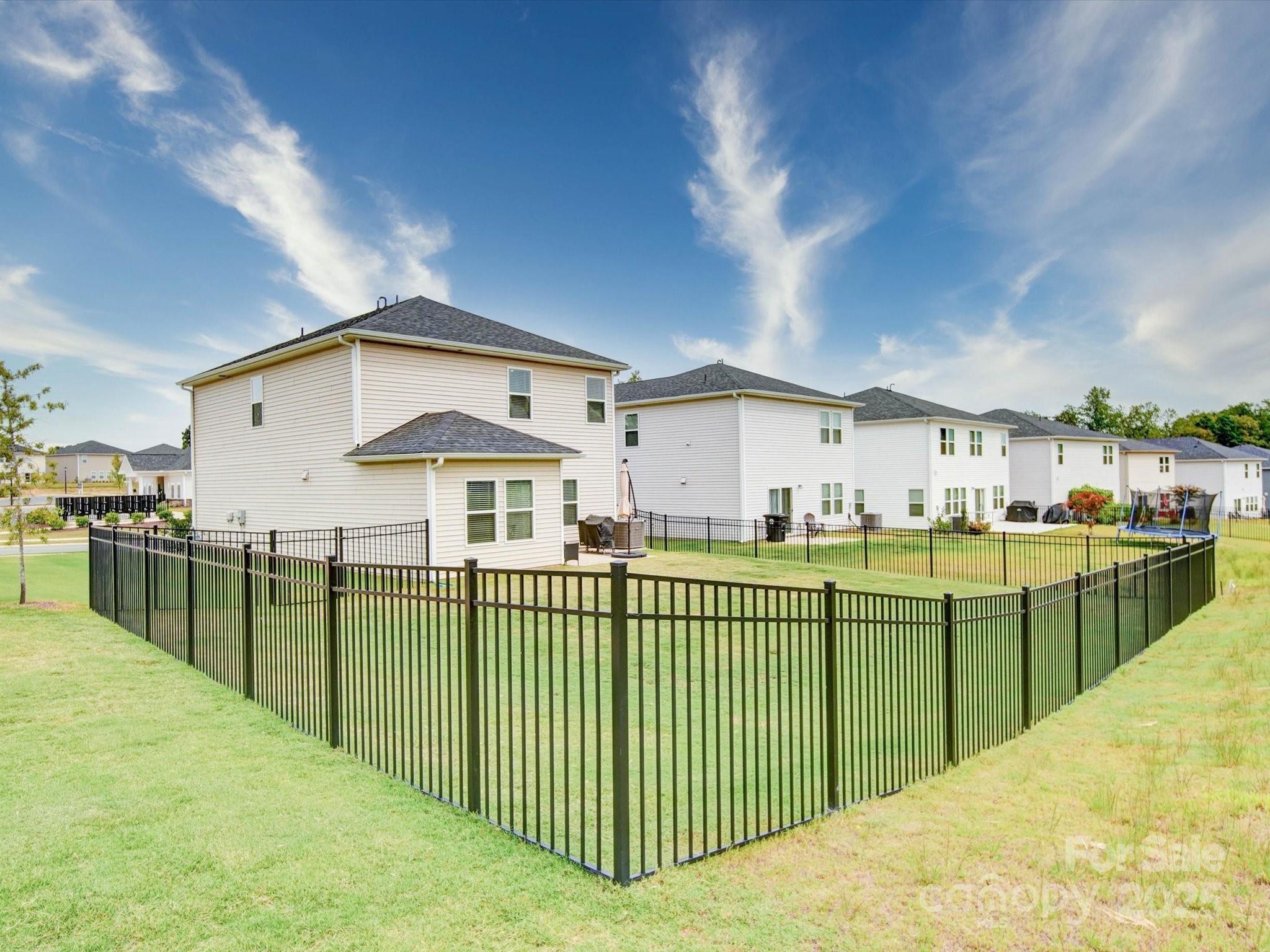 102 Guardian Gate Drive Property Photo 29