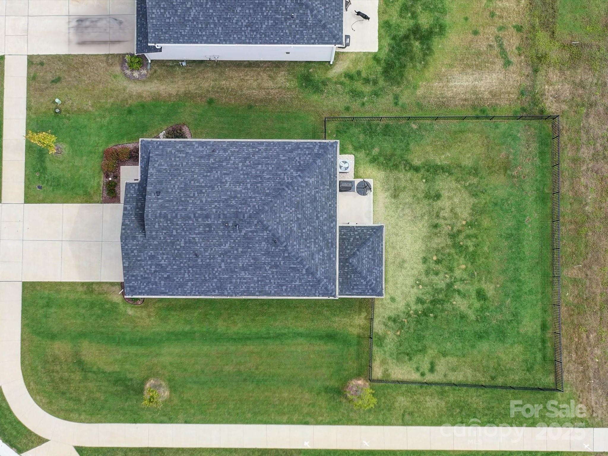 102 Guardian Gate Drive Property Photo 32