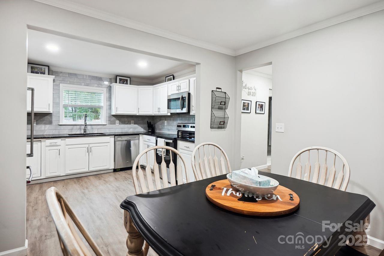 317 Annafrel Street Property Photo 4
