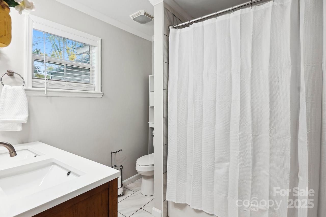 317 Annafrel Street Property Photo 26