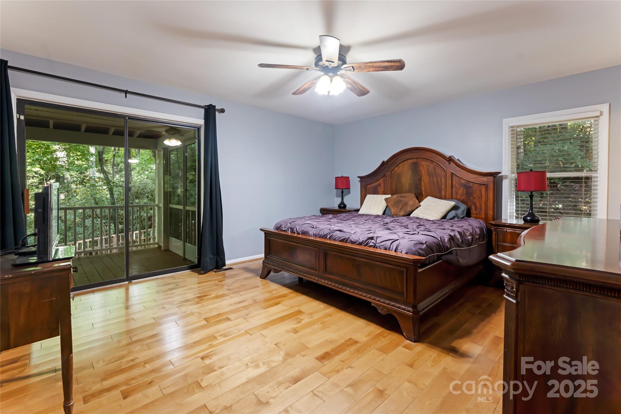 520 Oakwilde Drive Property Photo 17