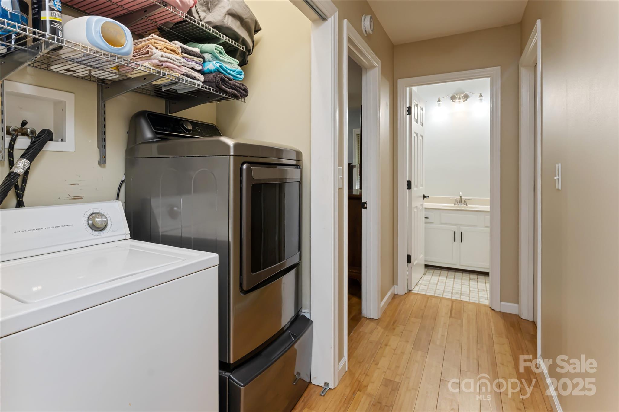 520 Oakwilde Drive Property Photo 25