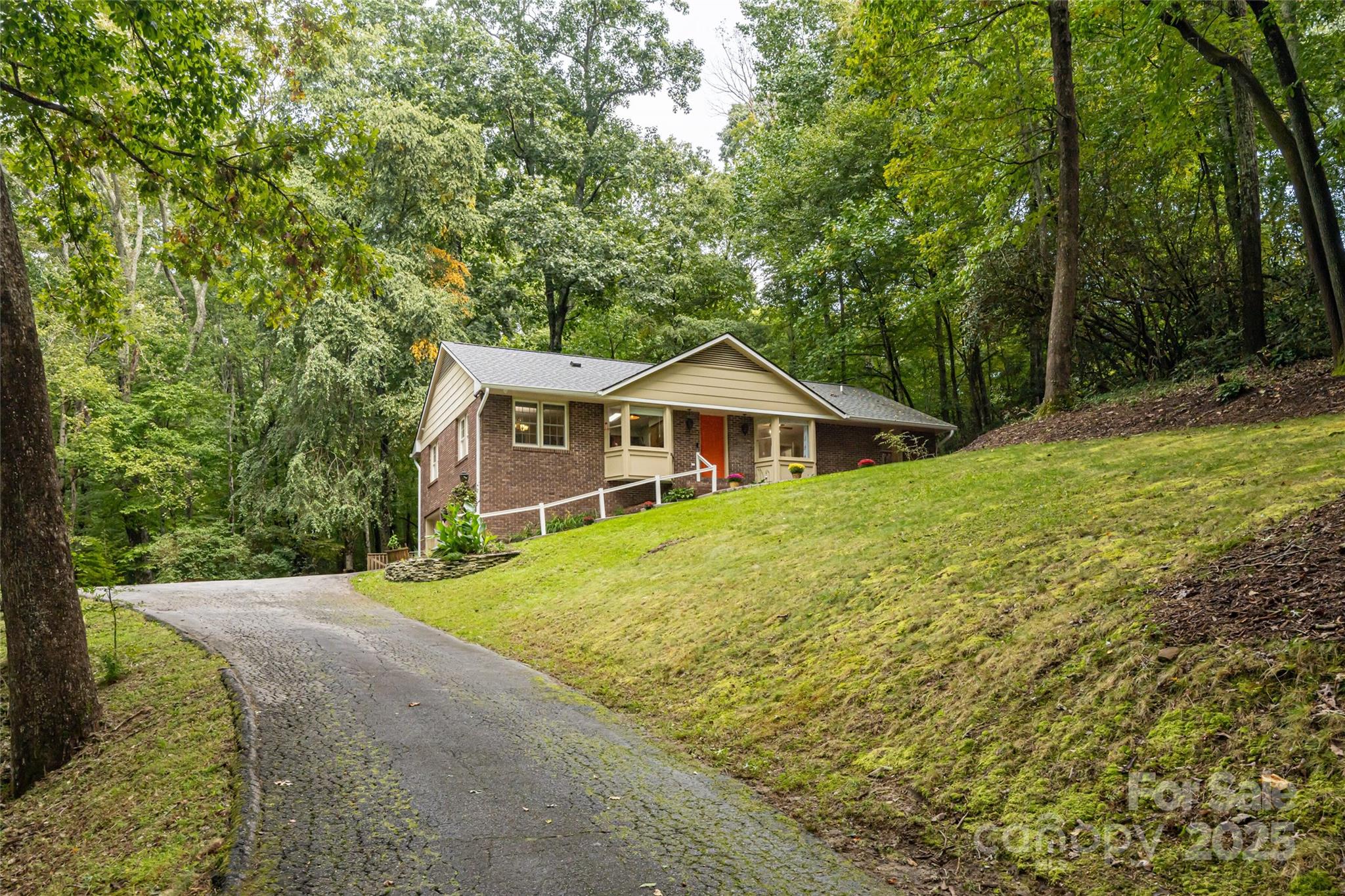 520 Oakwilde Drive Property Photo 37