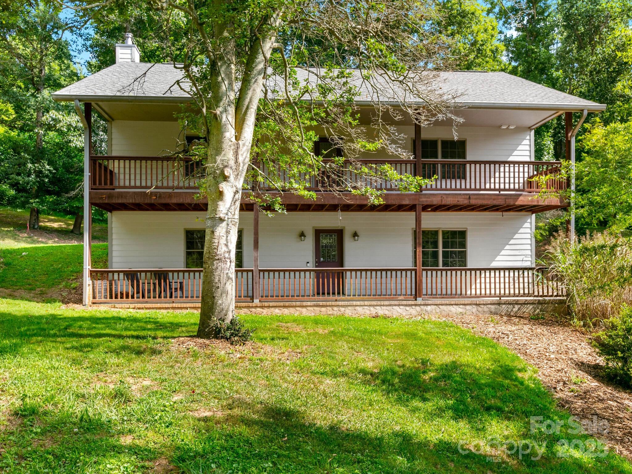 515 Pond Road Property Photo 7