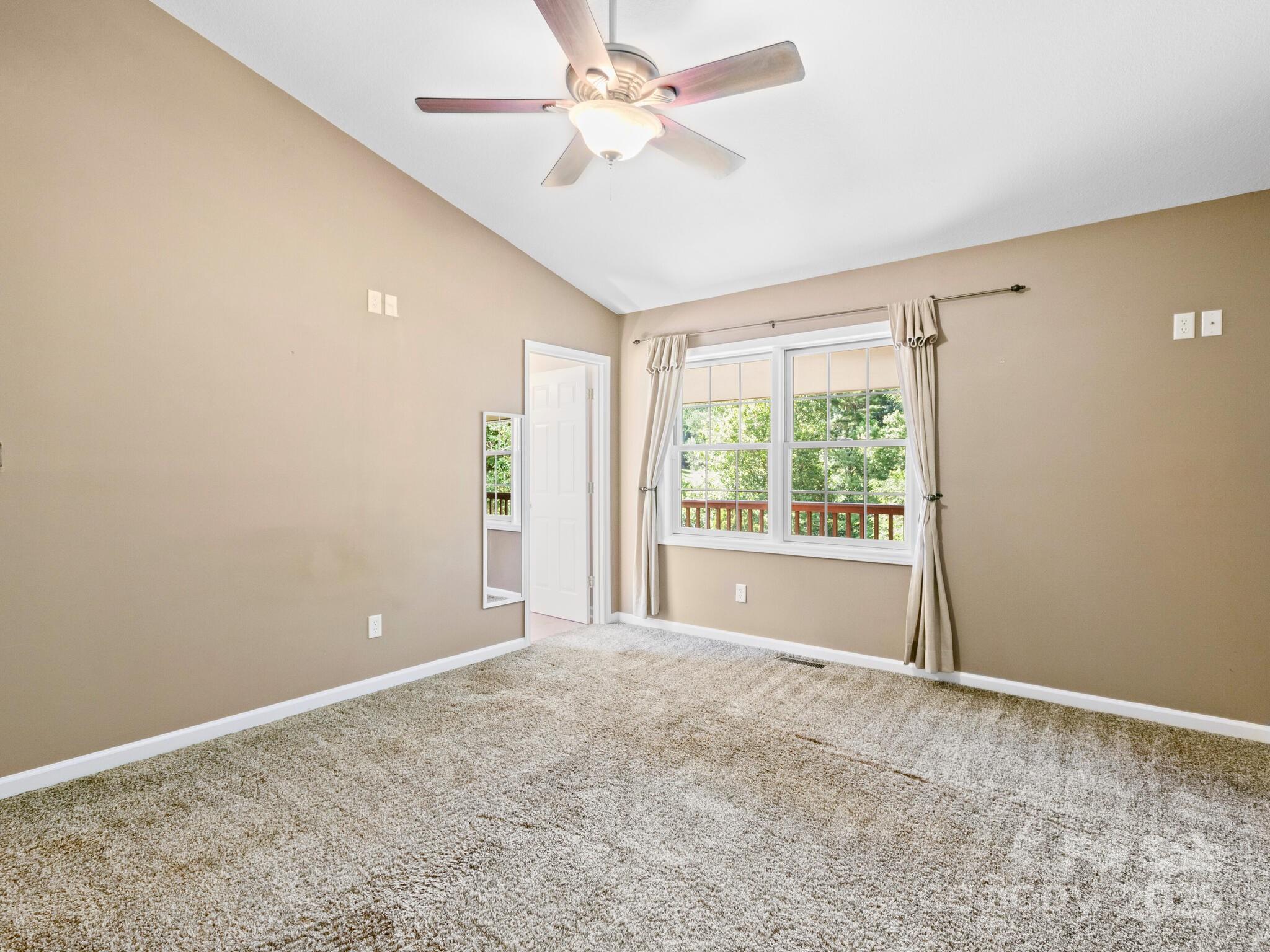 515 Pond Road Property Photo 20