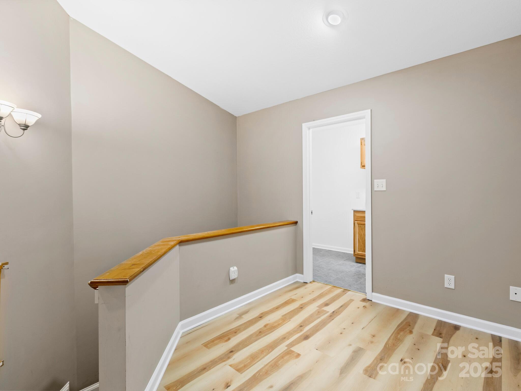 515 Pond Road Property Photo 24