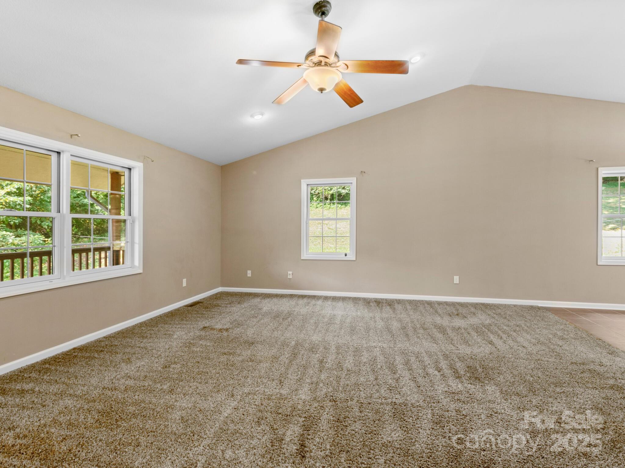 515 Pond Road Property Photo 25