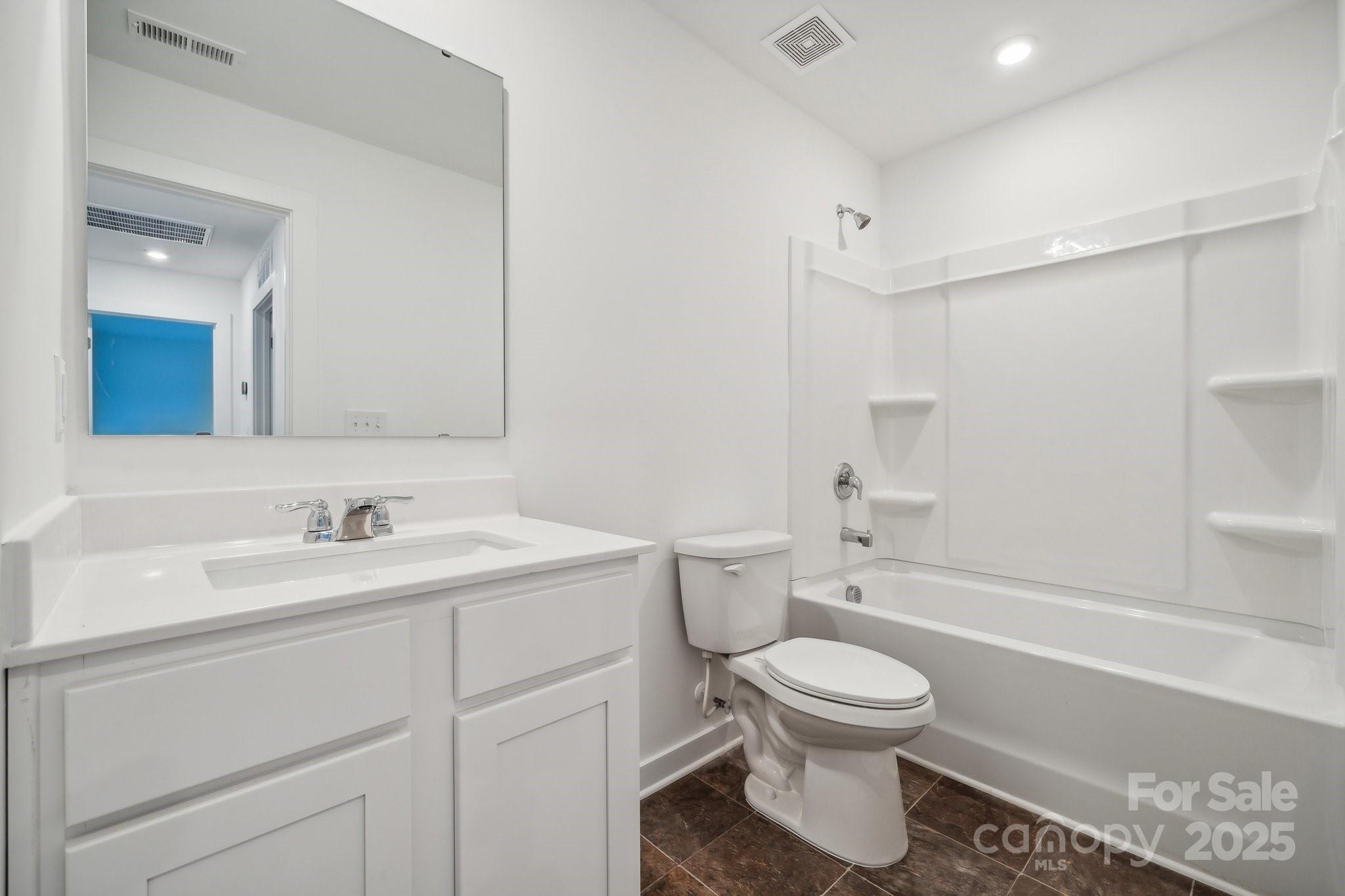 731 Olde England Drive Property Photo 10