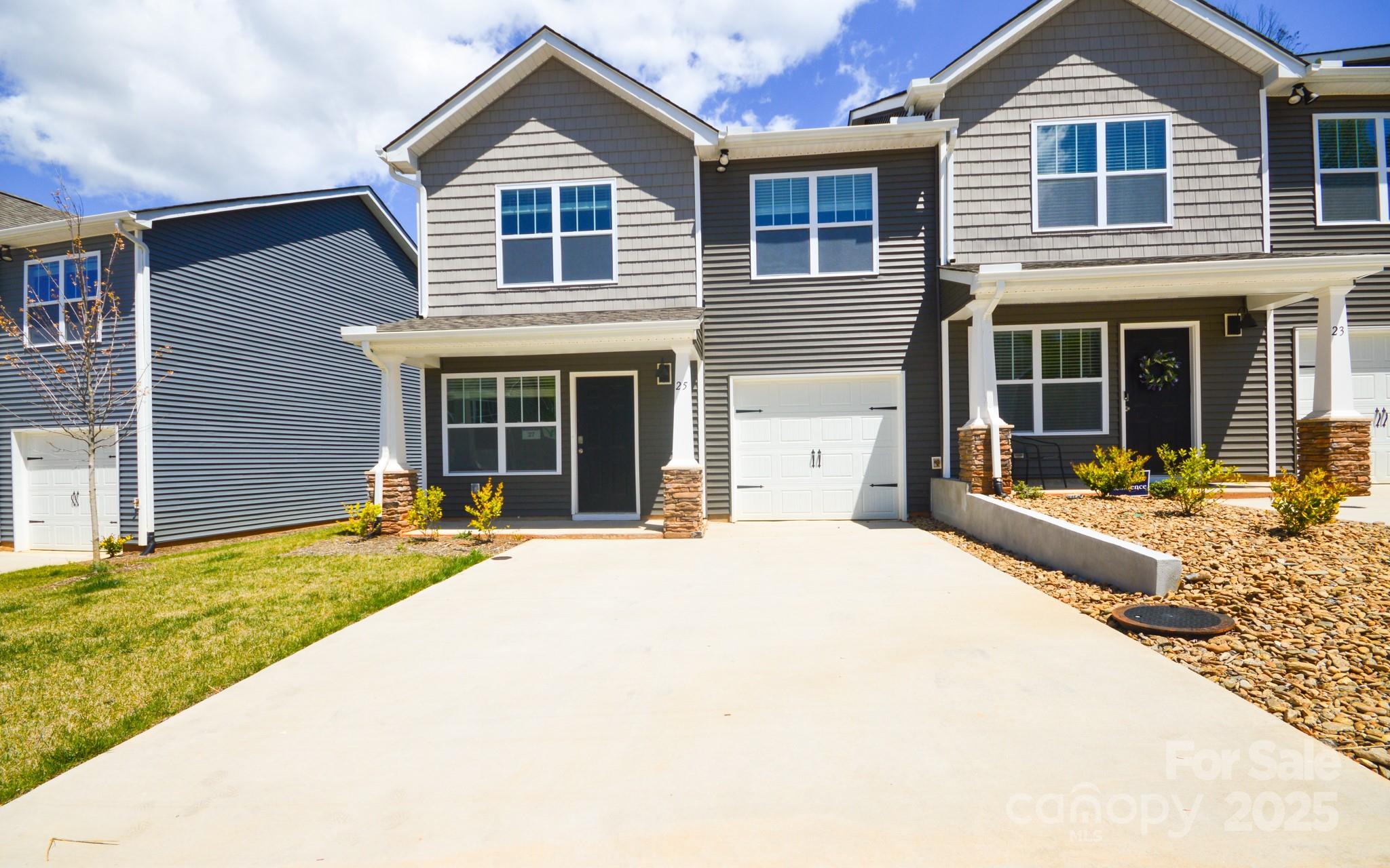 25 Cain Hollow Way Property Photo