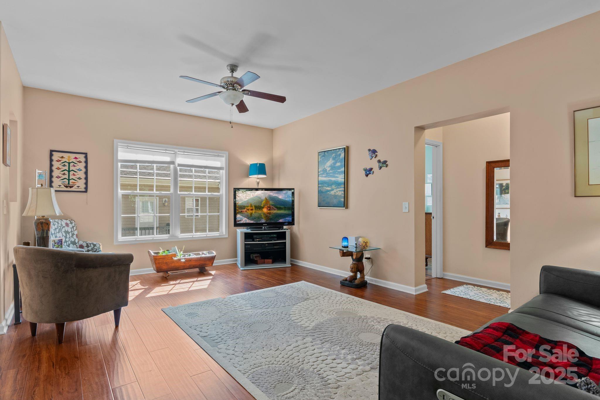 36 Forest Ridge Drive Property Photo 5