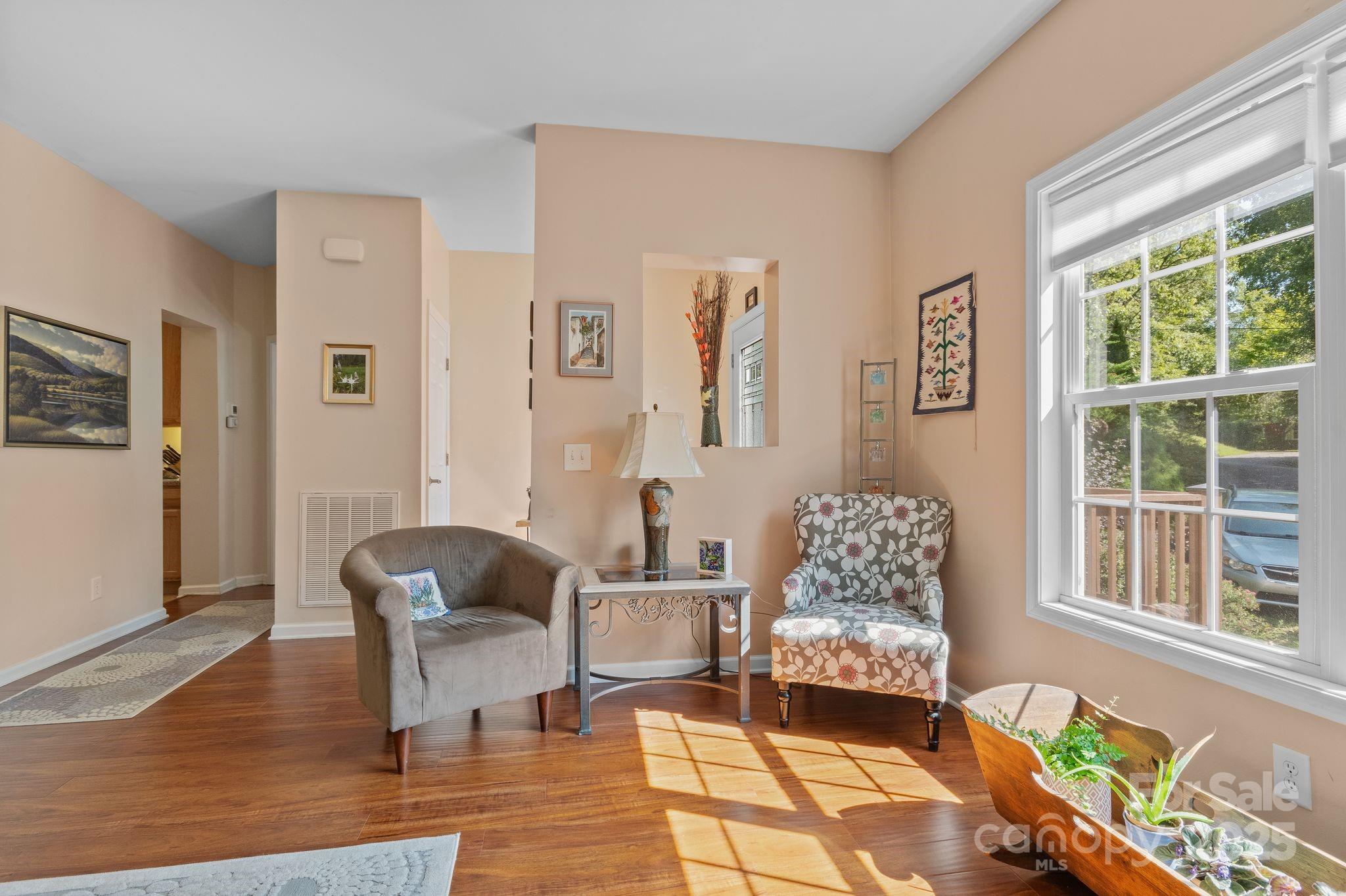 36 Forest Ridge Drive Property Photo 7
