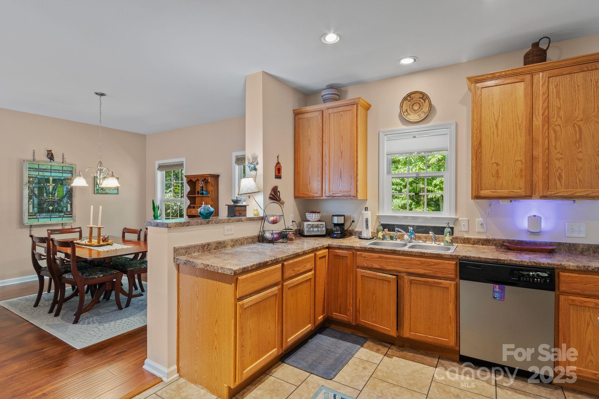 36 Forest Ridge Drive Property Photo 16