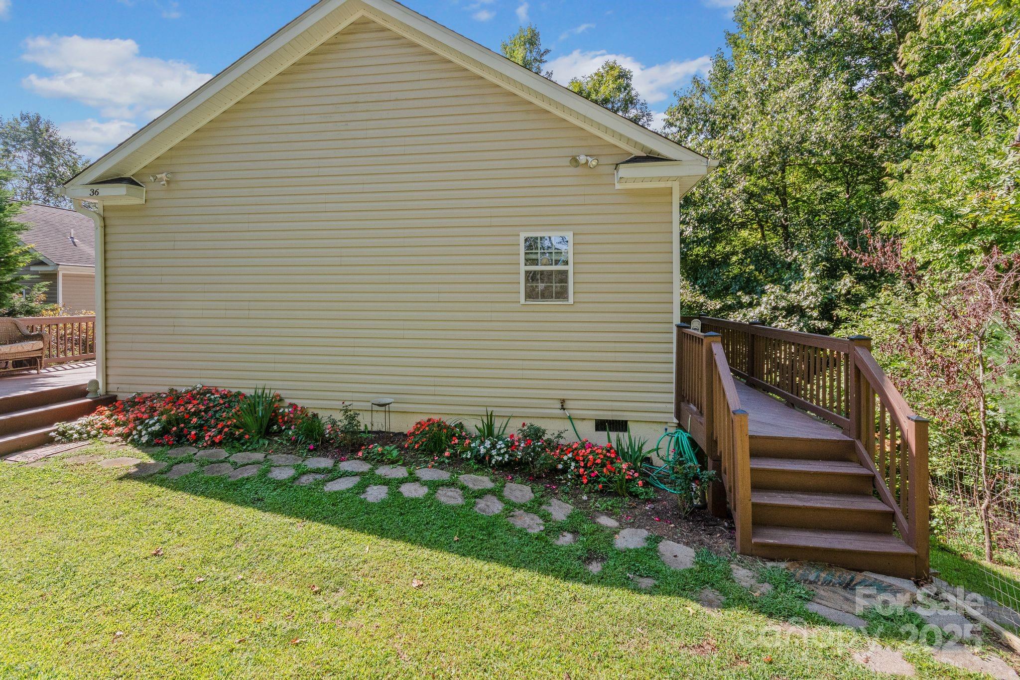 36 Forest Ridge Drive Property Photo 32